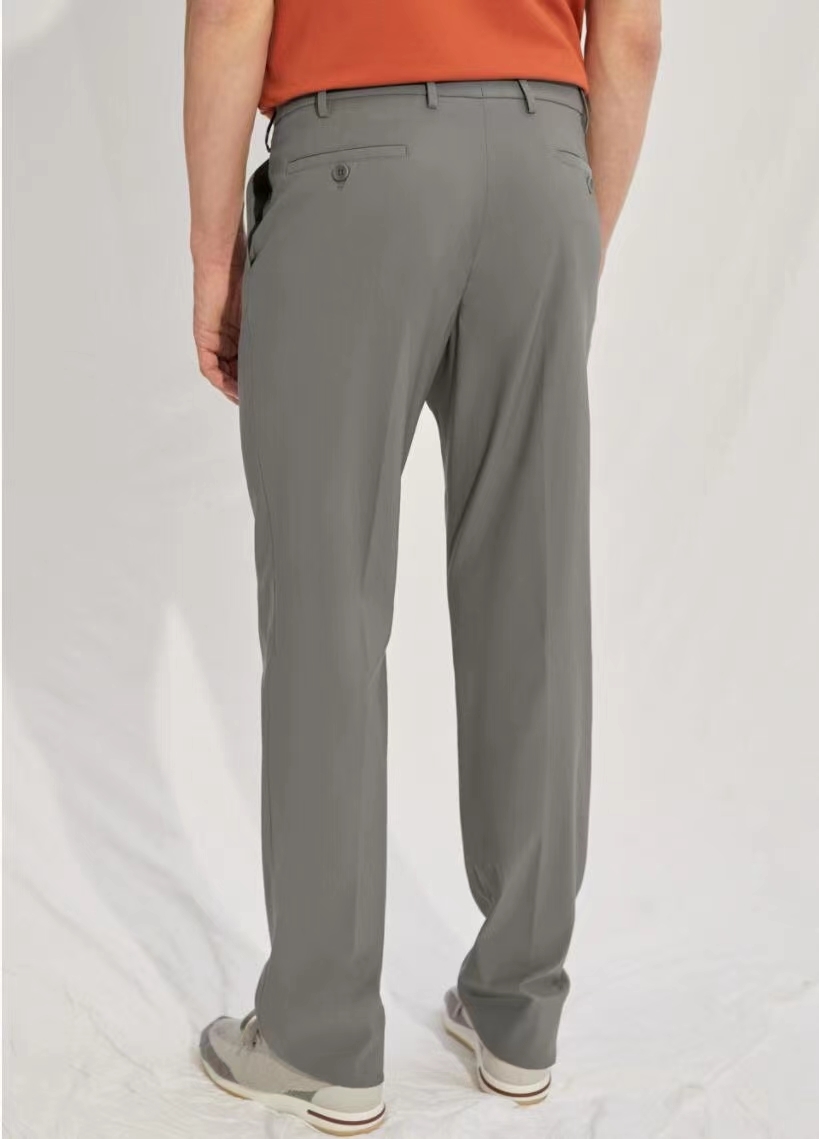 loroPianaLP男士高端薄款商务休闲裤颇具意大利典型风格的时装在面料选取和工艺方面都相当考究极符合