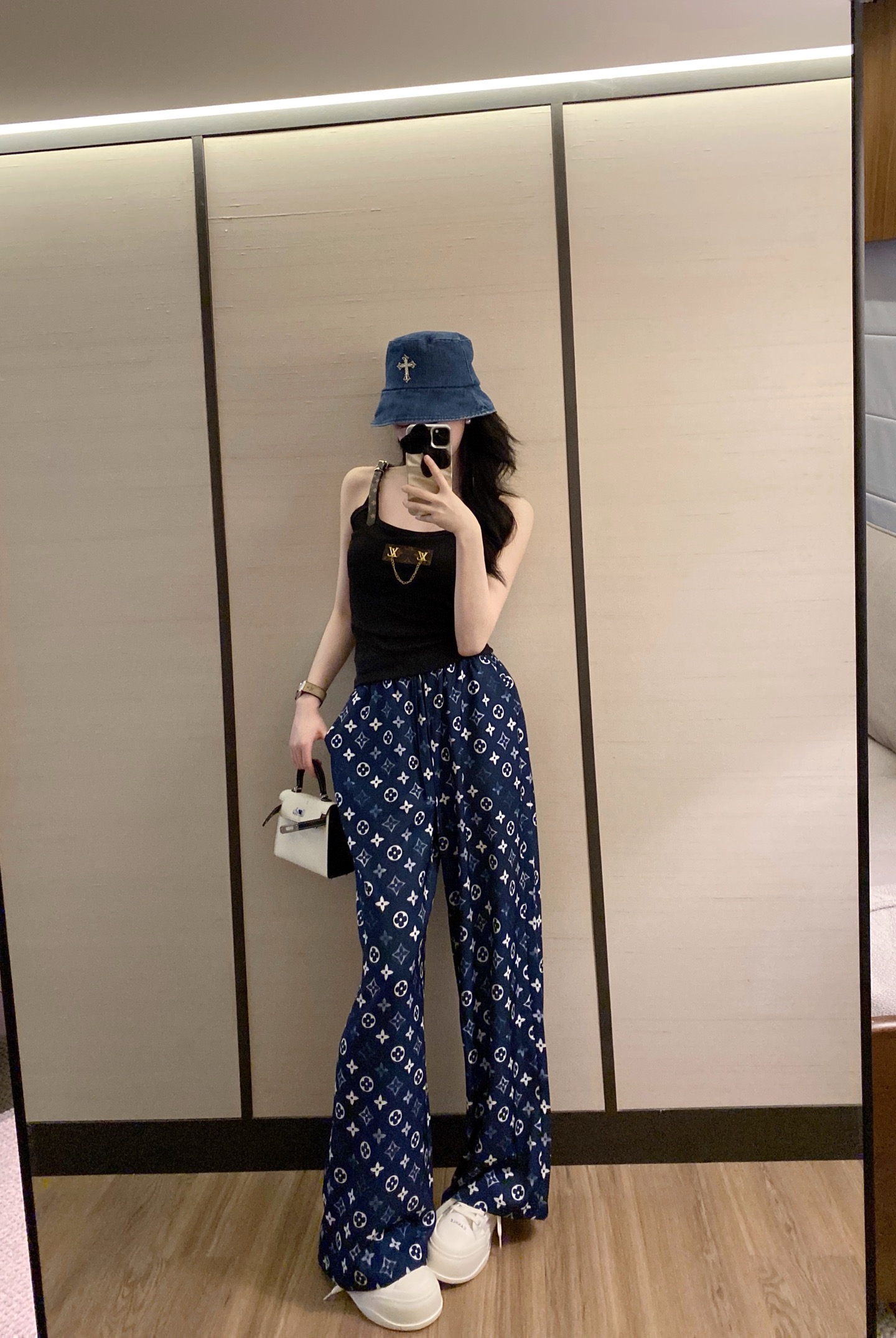 i1745670761260 46 0 3