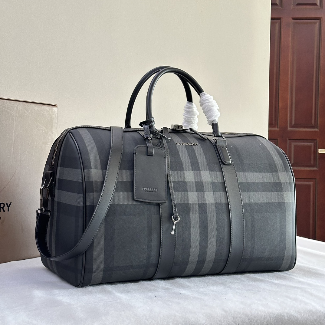 [Burberry Women