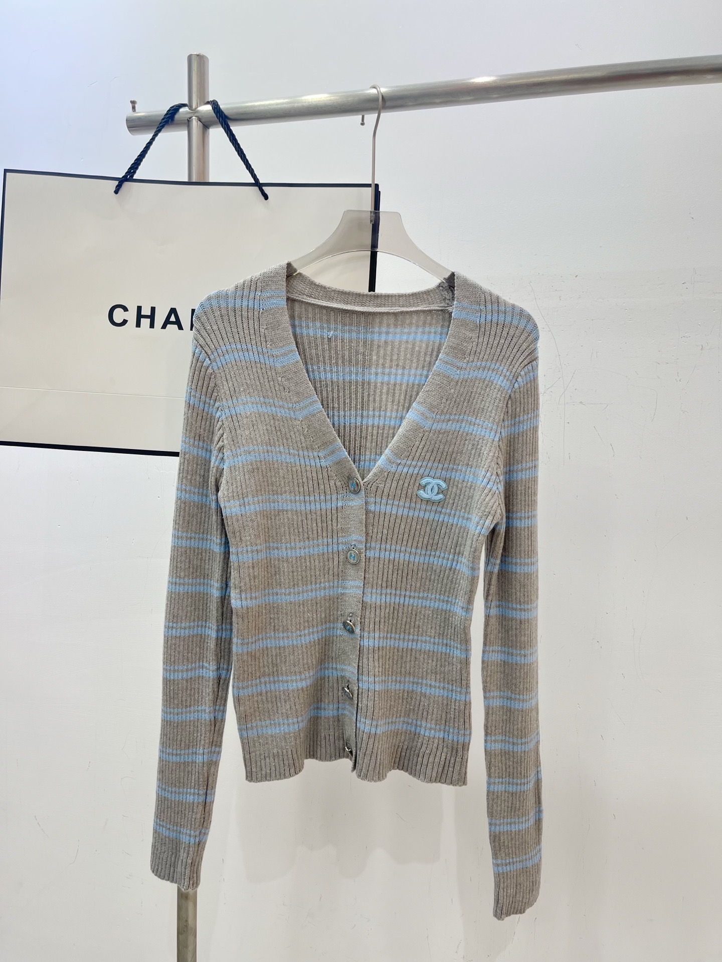 NO:461942,Real photo CH* striped gray cardigan, alexander wang19860909实拍图CH*条纹间色灰色开衫,,alexander wang,Women's clothing