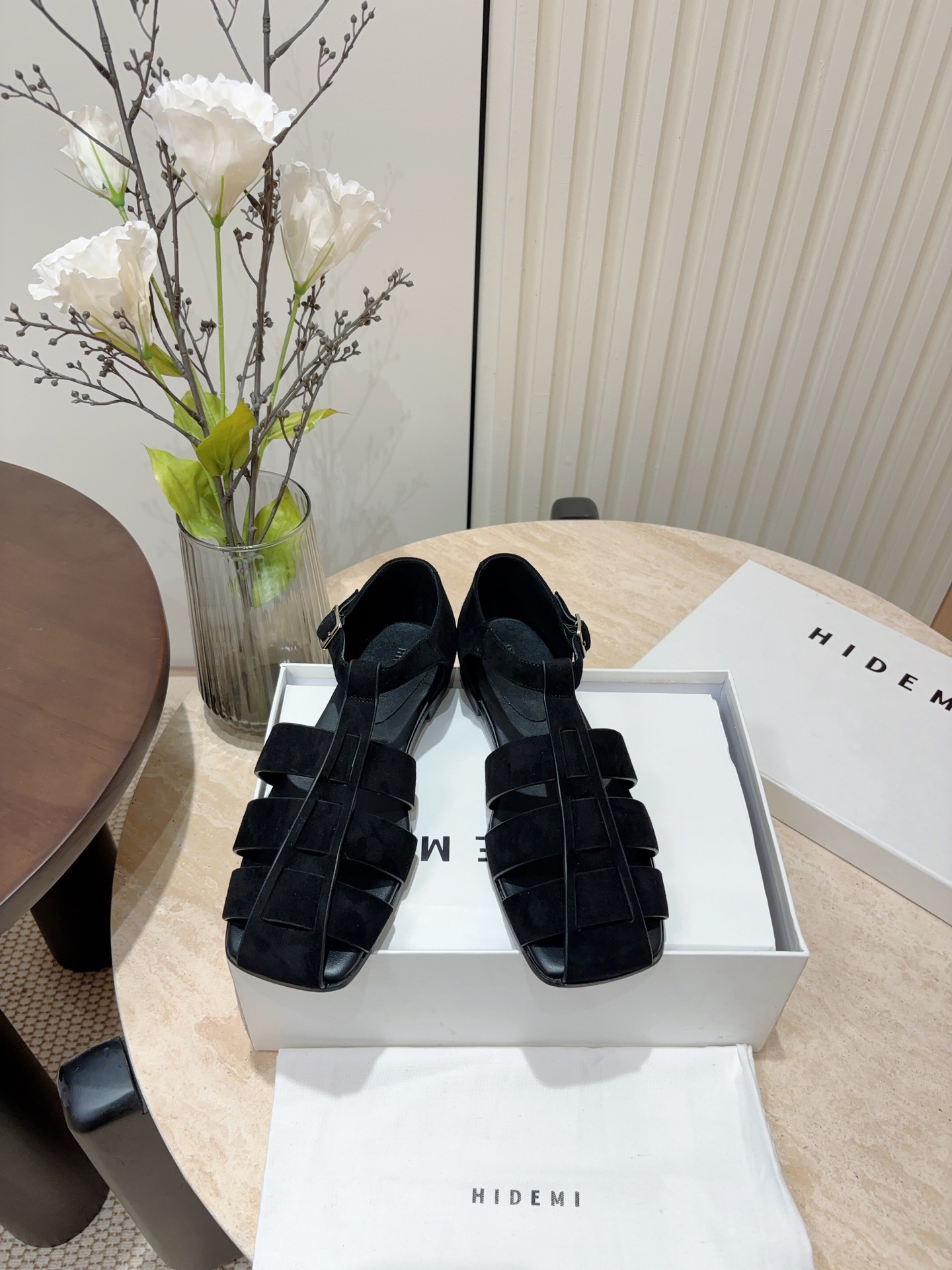 Stylish Roman Sandal-Inspired HIDEMI Shoes with Italian Leather Soles (20 words) - 图片 8