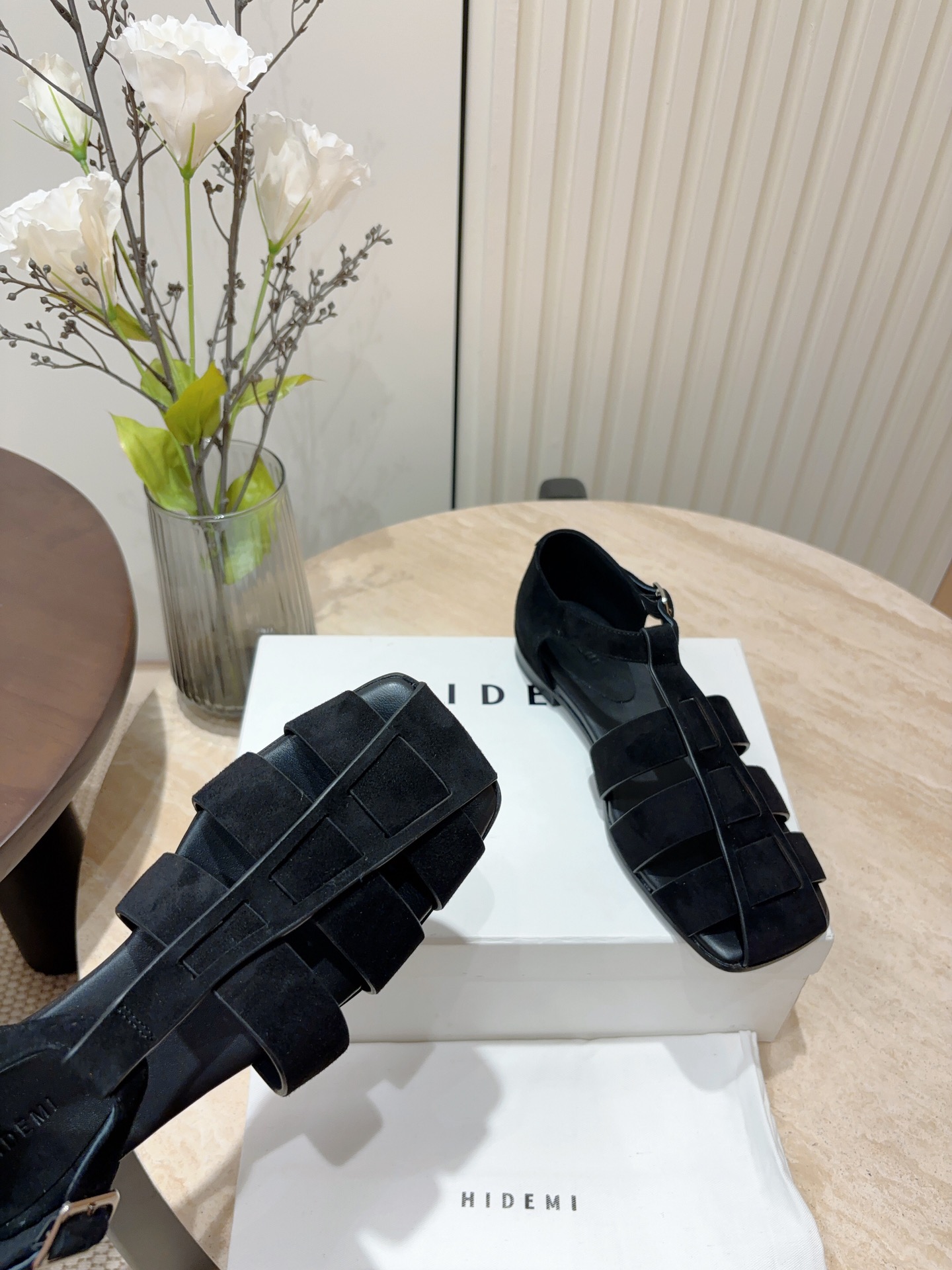 Stylish Roman Sandal-Inspired HIDEMI Shoes with Italian Leather Soles (20 words) - 图片 4