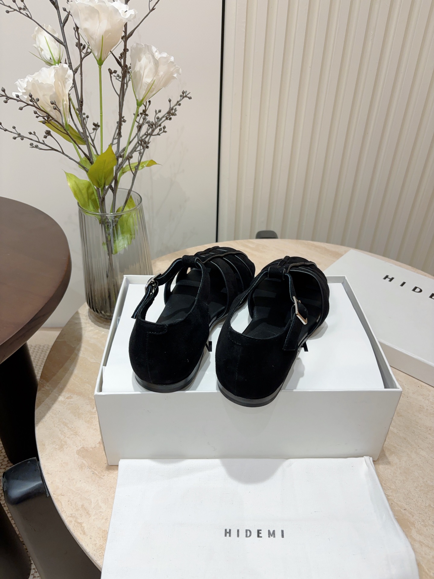 Stylish Roman Sandal-Inspired HIDEMI Shoes with Italian Leather Soles (20 words) - 图片 9