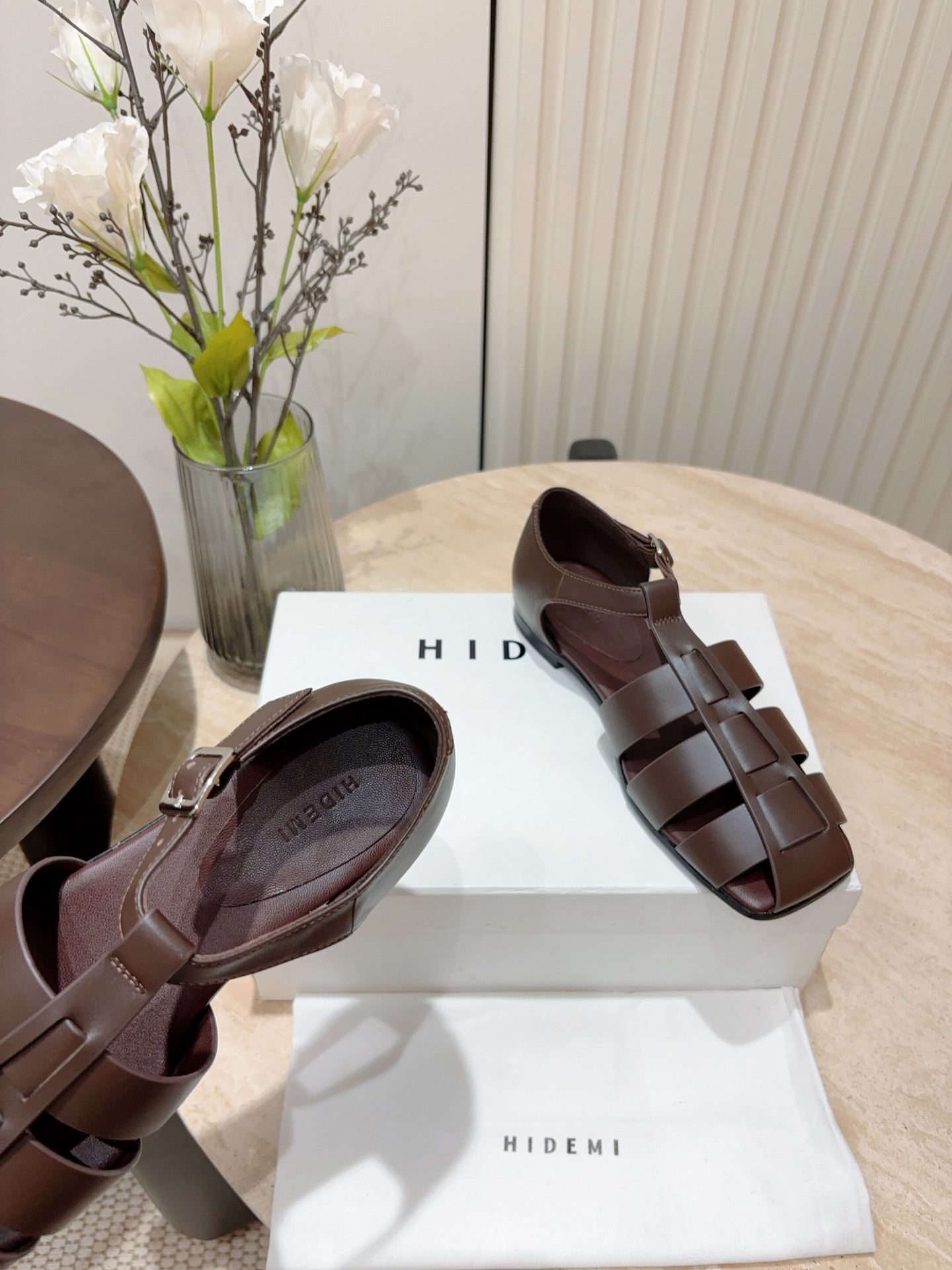 Stylish Roman Sandal-Inspired HIDEMI Shoes with Premium Materials and Italian Soles - 图片 5