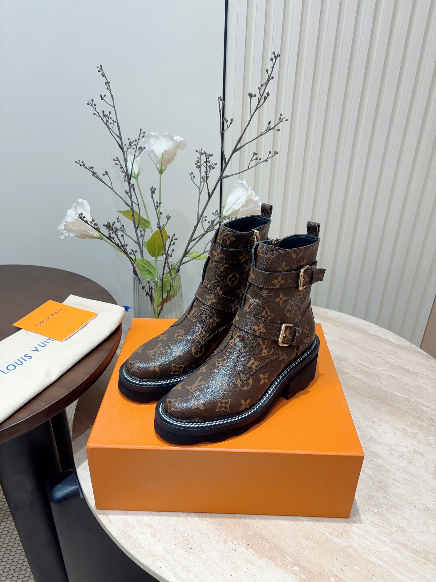 Louis Vuitton Luxury Footwear Collection 3