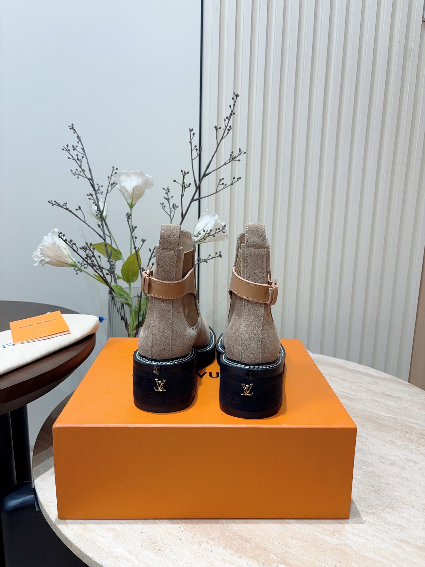 Autumn/Winter New Louis Vuitton LV BEAUBOURG ankle boots, elastic strap 6