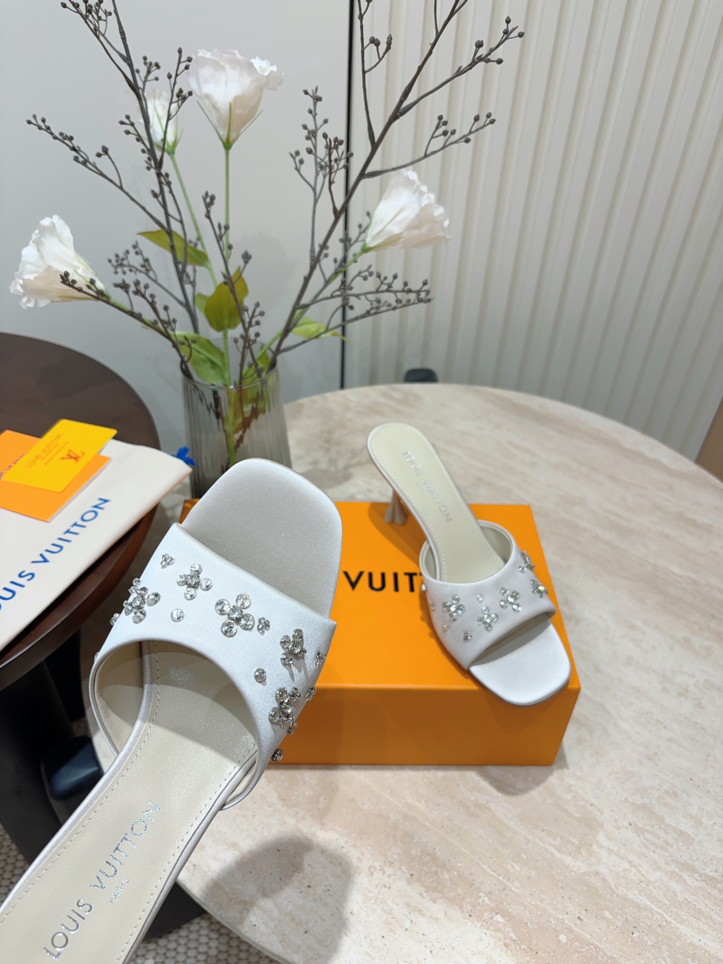 Louis Vuitton Classic Luxury Leather Shoe Loafer Ref.84A34E81 4