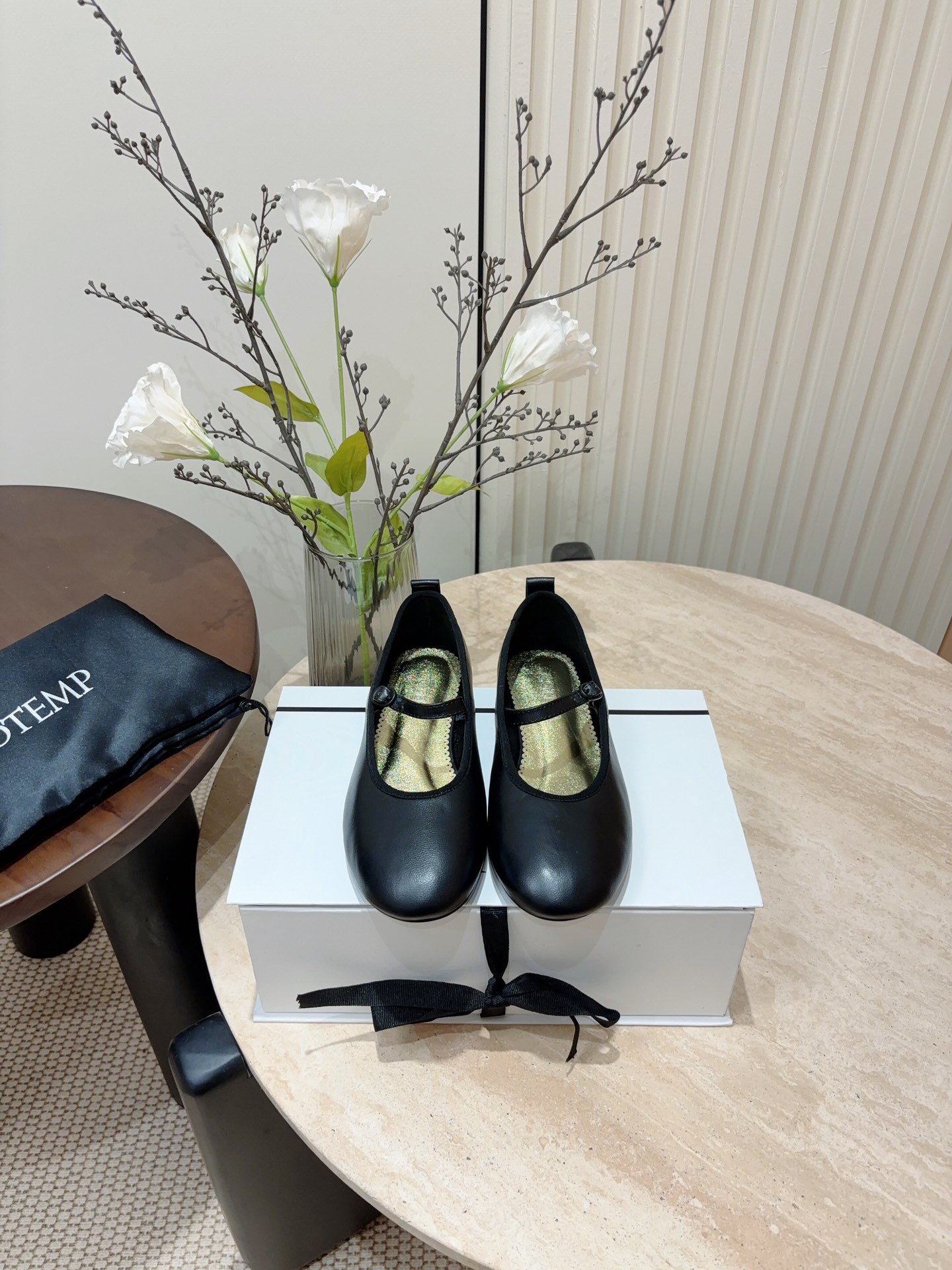 Retro Style Ballet Flats with Metal Button Detail and Italian Leather Sole