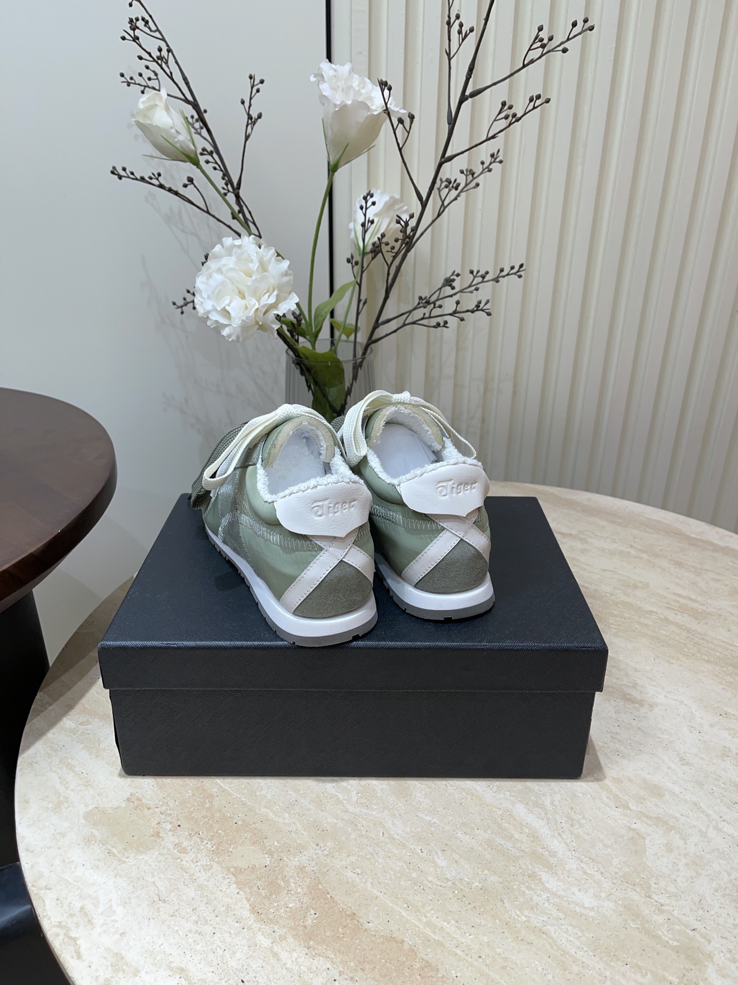 Onitsuka Tiger Fashion Sports Shoes: Comfort, Detail, Perfection in Design - 图片 4