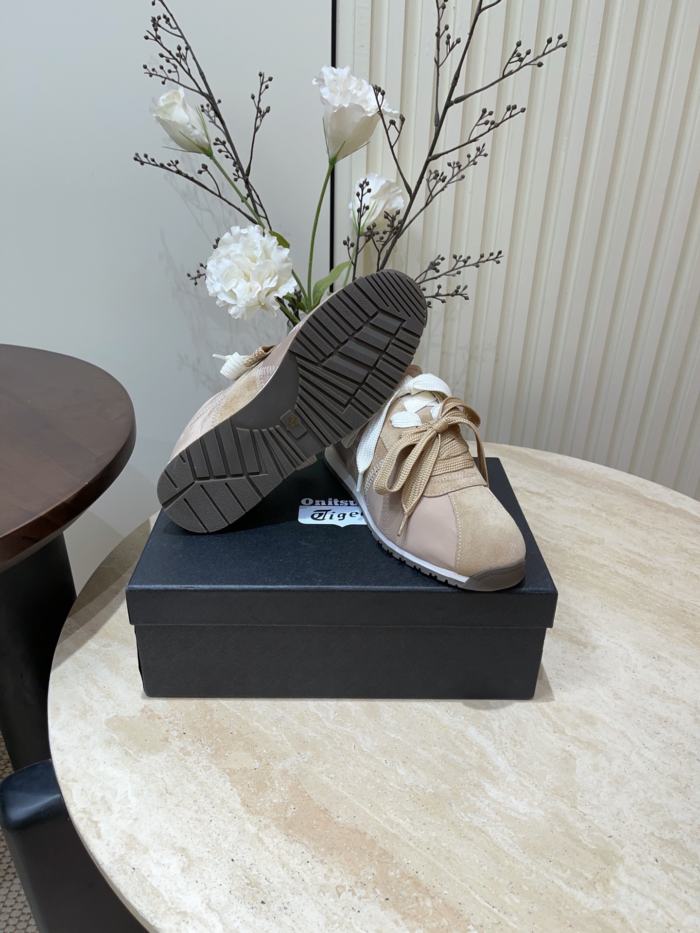 New Ghost Zilong: Onitsuka A55 Fashion Retro Sports Shoes Overview - 图片 9