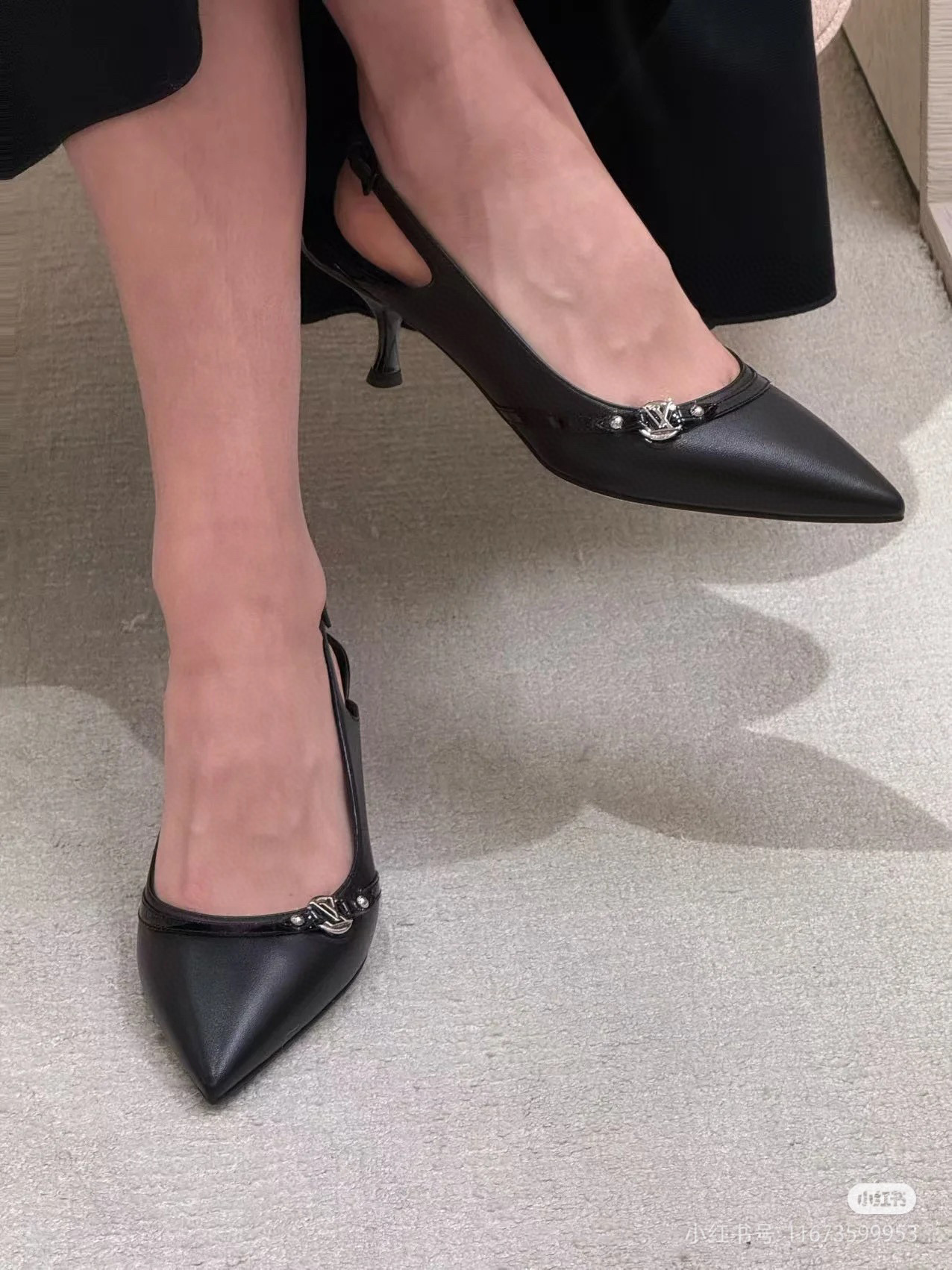 NO:234933,Pictures of footwear, high heels, sandals, high heels19860909上脚图,高跟鞋凉鞋,sandals,high heels,Women's Shoes