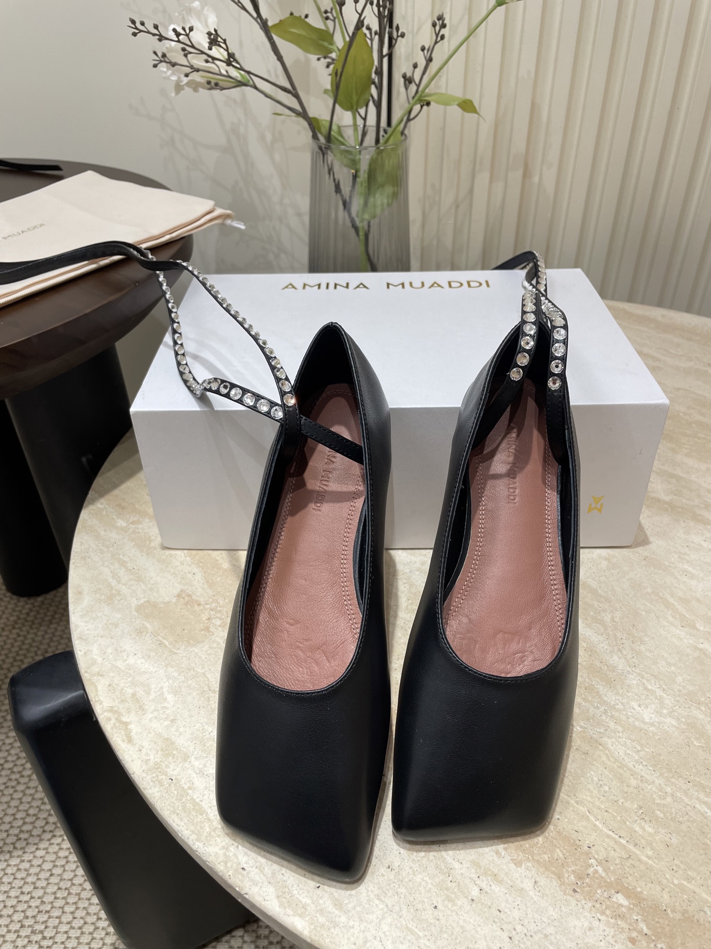 Amina Muaddi’s 25 New French Drilling Belt Ballet Shoes for Spring and Summer - 图片 4