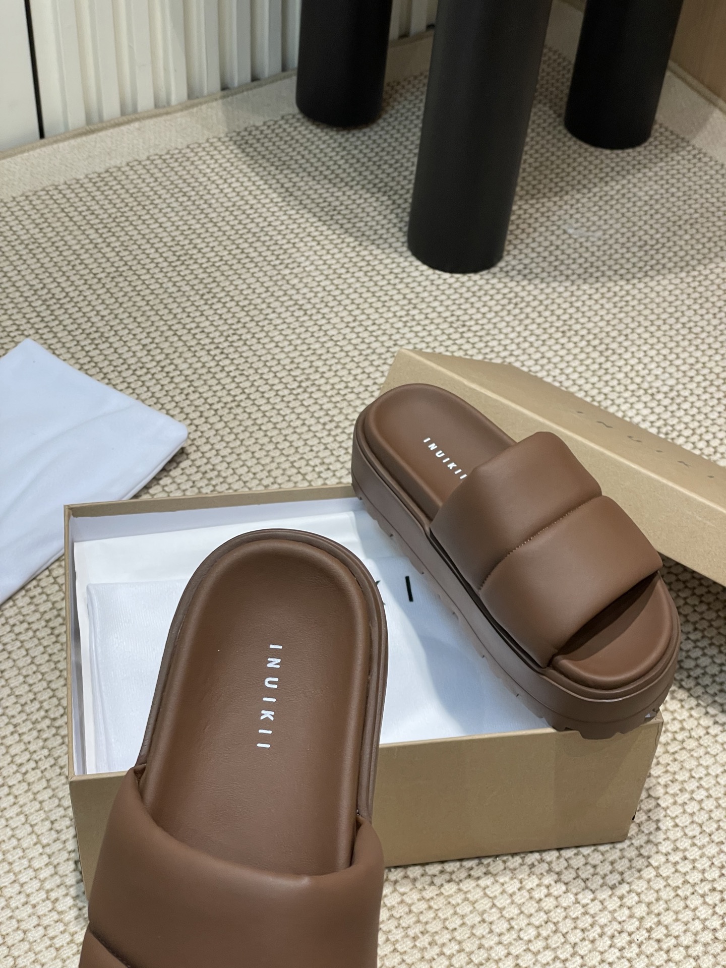 INUIKII 2025 Spring & Summer Collection: Imported Sheepskin Shoes for Ultimate Comfort & Style - 图片 8