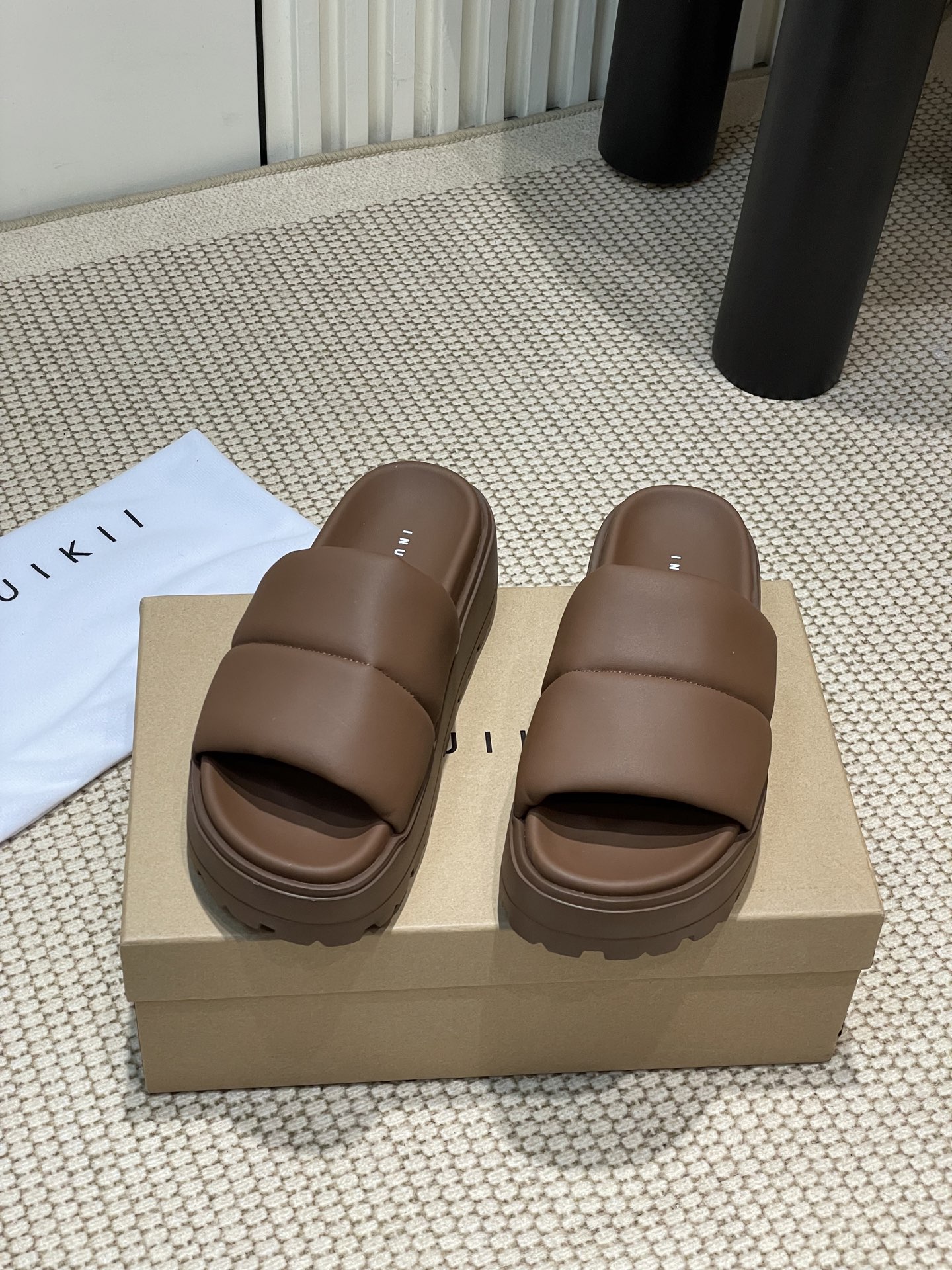 INUIKII 2025 Spring & Summer Collection: Imported Sheepskin Shoes for Ultimate Comfort & Style - 图片 2