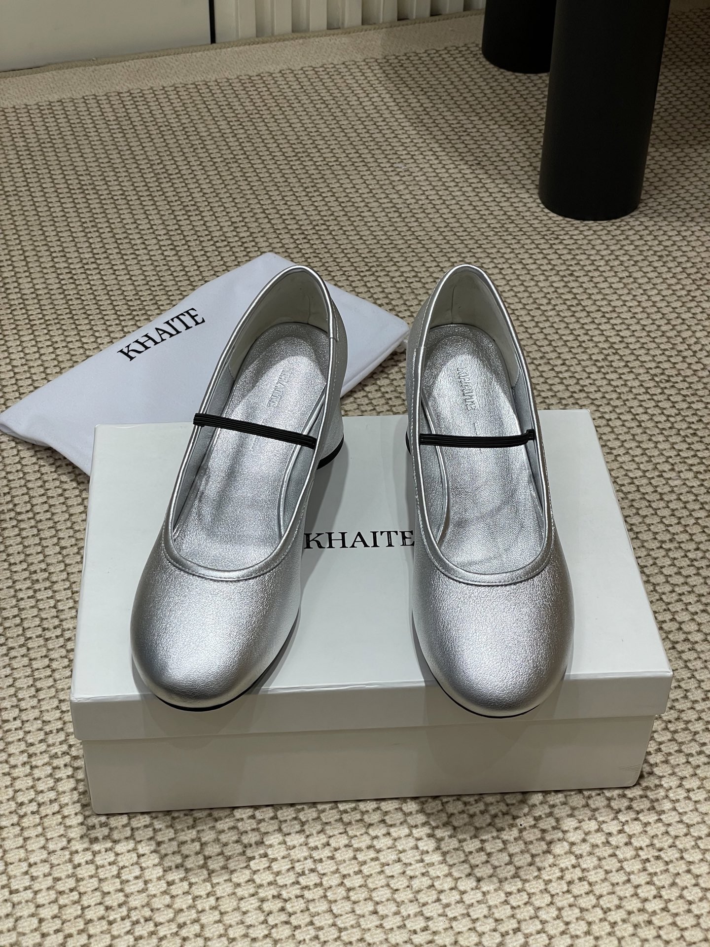 Khaite 25SS Mary Jane Heels: Fresh, Chic, and Versatile Galactic Stars. - 图片 2