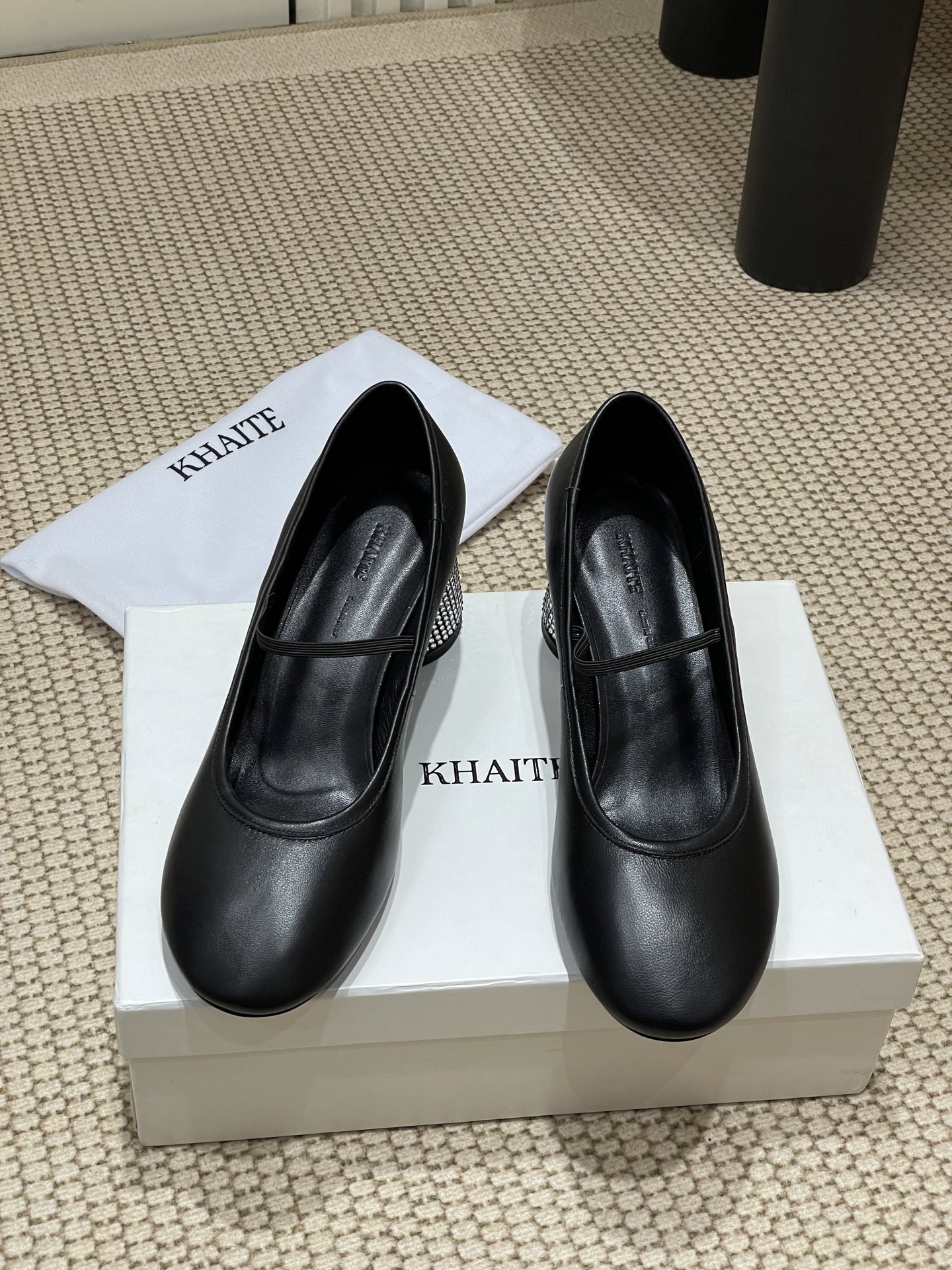Khaite 25ss Mary Jane’s Slippers: Elegant Style with Flashing Crystal Heels - 图片 2