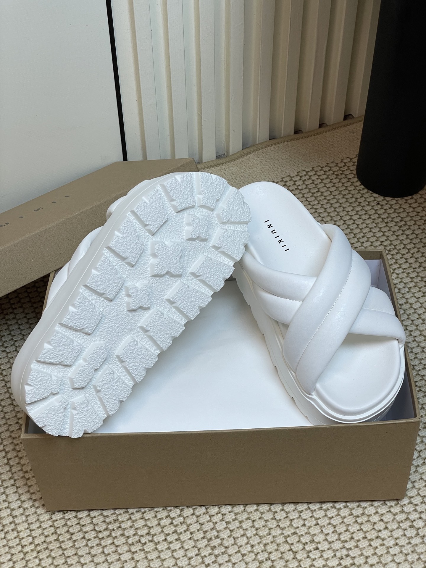 INUIKII 2025 Spring and Summer Shoe Collection: Imported Sheepskin, Extreme Comfort, Elegant Design - 图片 8