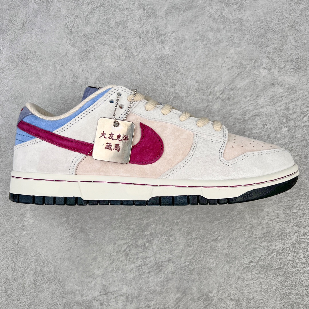 图片[8]-💰200 ＃AW纯原 Otomo Katsuhiro x NK SB Dunk Low \”Steamboy OST\” 大友克洋联名 蒸汽少年系列 配色以角色飞影为基调 浓重的怀旧味道 秋冬专属配色 鞋身整体采用麂皮材质打造 以白色为主色调 在框架以及Swoosh处采用了米白色拼接而成 鞋带、鞋身整体视觉效果十分亮眼 此外鞋舌以及鞋垫则采用了白色打造 鞋垫上的NK标签采用酒红色点缀 鞋底则采用白色中底搭配棕色外底呈现 为整个设计收尾 SIZE：36 36.5 37.5 38 38.5 39 40 40.5 41 42 42.5 43 44 44.5 45 46 47.5 编码：by2936070-运动鞋