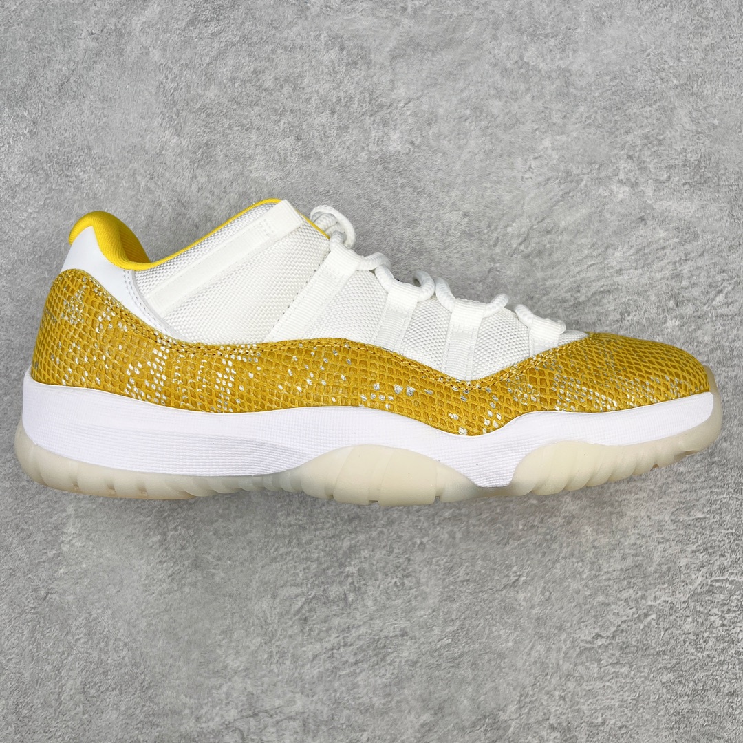 图片[5]-＃KZ神版 Air Jordan AJ11 Retro Low 低帮系列 市场中端王者 耗时半年巨作 全套原纸板楦头开发 确保原汁原味 完美呈现11代版型 此版本只针对中端市场 皮料材质有所更替 其他数据细节工艺流程均保持一致绝不口嗨 细节品控鞋型随意秒杀市面3XX 原楦原档案数据开模打造 原厂中底拉帮钢印 原厂进口漆皮 防冻不开裂 原装鞋撑 水晶大底正确色度色泽 原楦原数据刺绣 原厂车缝走线及对位 毫厘不差 飞人logo采用原数据电脑刺绣 原装正品碳纤维真实碳板 增强抗扭 原内标 原盒标 正确官方原盒 防氧化水晶外底 原厂配套全掌solo气垫 进口港宝加持 后跟自然饱满 全鞋荧光划线卡点 追求极致完美 每一双都是工艺品 多重QC质检 超越公司货的品控标准 实实在在的免检产品 尺码：36 36.5 37.5 38 38.5 39 40 40.5 41 42 42.5 43 44 44.5 45 46 47.5-选品中心