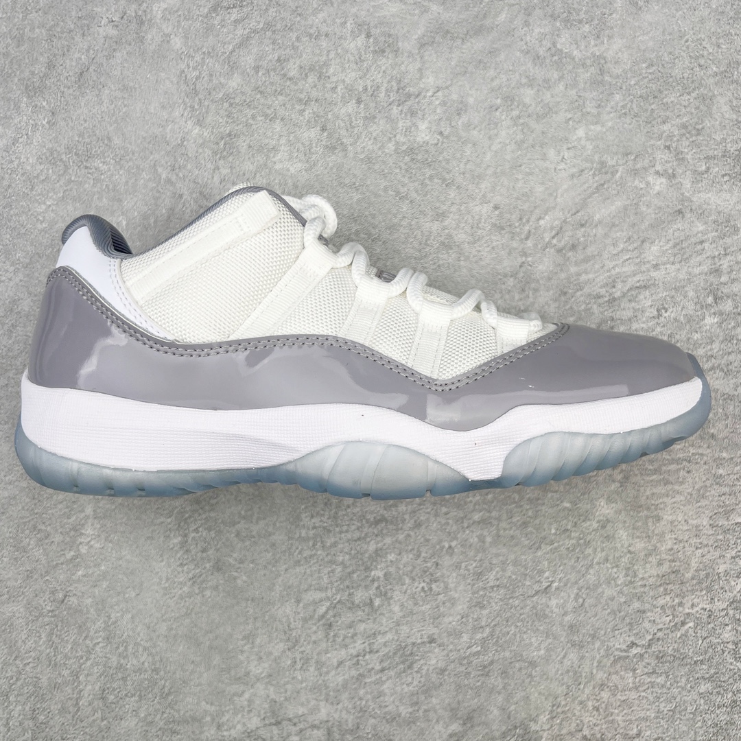 图片[9]-＃KZ神版 Air Jordan AJ11 Retro Low 低帮系列 市场中端王者 耗时半年巨作 全套原纸板楦头开发 确保原汁原味 完美呈现11代版型 此版本只针对中端市场 皮料材质有所更替 其他数据细节工艺流程均保持一致绝不口嗨 细节品控鞋型随意秒杀市面3XX 原楦原档案数据开模打造 原厂中底拉帮钢印 原厂进口漆皮 防冻不开裂 原装鞋撑 水晶大底正确色度色泽 原楦原数据刺绣 原厂车缝走线及对位 毫厘不差 飞人logo采用原数据电脑刺绣 原装正品碳纤维真实碳板 增强抗扭 原内标 原盒标 正确官方原盒 防氧化水晶外底 原厂配套全掌solo气垫 进口港宝加持 后跟自然饱满 全鞋荧光划线卡点 追求极致完美 每一双都是工艺品 多重QC质检 超越公司货的品控标准 实实在在的免检产品 尺码：36 36.5 37.5 38 38.5 39 40 40.5 41 42 42.5 43 44 44.5 45 46 47.5-选品中心