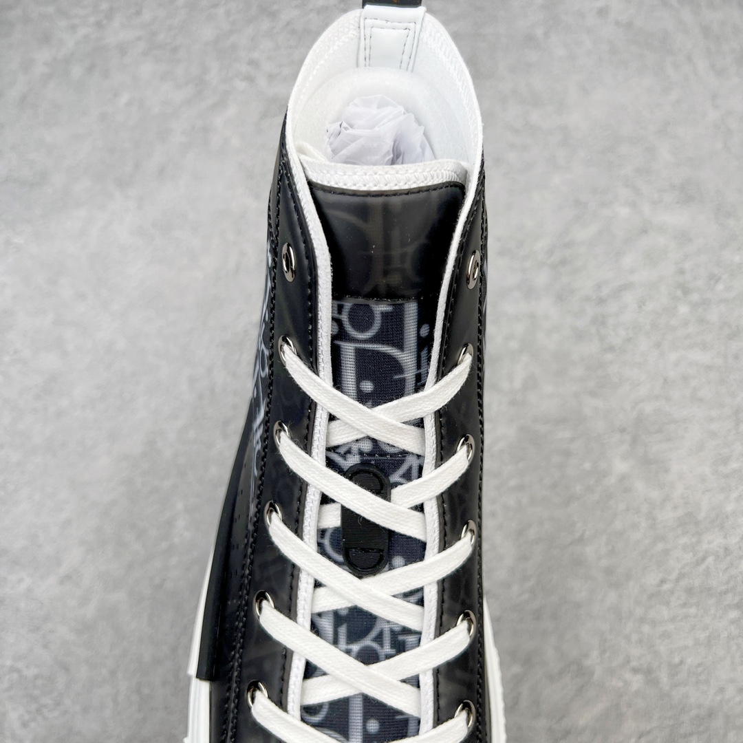 图片[5]-零售💰410 ＃零售版 Dior B23 Oblique High Top Sneakers 迪奥“CD重影”系列 东莞纯原 原版购入再次全新升级 全鞋细节到材料到包装大幅度提升改正 市面最强版本 可对比 历史最高FK （全套原版一致配件包装）羊皮贴底拉帮 原装耐弯折耐高温EVC饰片材质 迄今为止唯一原装版本 采用原厂科技面料 无色差问题 随意对比公司 鞋面网纱一比一打样开发 原版一致大底 正确后跟弧度 后尾巴双针走线 完美楦形 尺码：39 40 41 42 43 44 45 46 编码：Wby4936010-运动鞋