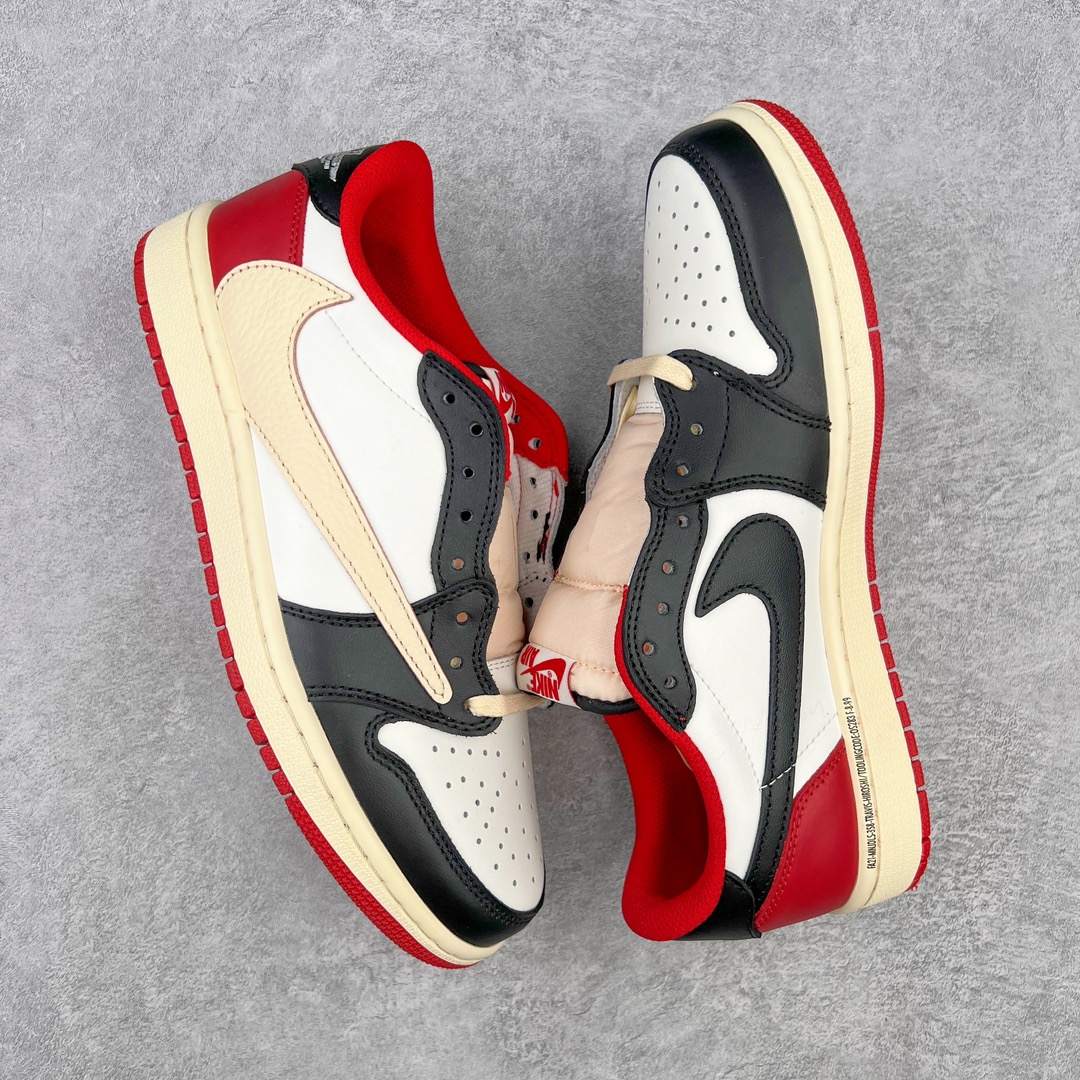 图片[3]-＃KZ神版莞产 Travis Scott x Fragment x Air Jordan AJ1 Low OG SP 三方联名闪电倒钩黑白红低帮 DM7866-166 全系列配色 外贸特供批次 新配色不断更新开发 市场中端王者 全套原纸板楦头开发 确保原汁原味 完美呈现一代版型 一比一鞋头弧度高度鞋身弧度 此版本只针对中端市场 细节品控鞋型随意秒杀市面同价位 鞋型完美 不臃肿别扭 头层皮料加持 用料绝不含糊 进口玻璃冲刀皮料裁剪零毛边 电脑针车工艺 超高鞋面清洁度 最高QC检验标准 控制溢胶瑕疵 原盒原配 飞翼3D高频深度立体 工艺方面大到整体鞋型 漏斗收腰 底线拉帮 LOGO立体程度 小到针眼排布 载片对称 冲孔效果 鞋标规范 鞋垫背胶等等 无一不是口碑收割 每双都是一个回头客 尺码：36 36.5 37.5 38 38.5 39 40 40.5 41 42 42.5 43 44 44.5 45 46 47.5-选品中心