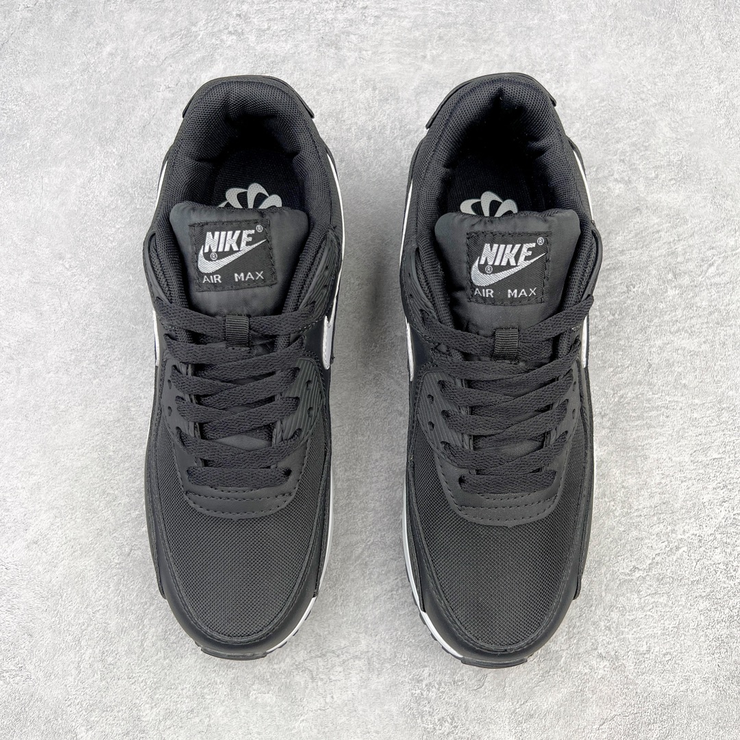 图片[2]-＃MX版 NK Air MAX 90 气垫复古减震跑步鞋 DH8010-002 经典重温 独家陆续补货 外单专供大厂出品 品质稳定 一百余色 终端操作 Air Max 90于1990年推出 来自Air Max系列 在Air Max 1的基础上改进而得 增加了气垫面积 外型上也更为流线 最特別的就是加入了菱纹塑胶嵌板 为Air Max 90增添了许多潮流气息 皮革鞋面 造就出色耐穿性和支撑力 Max Air缓震配置搭配泡棉中底 令Air Max 90轻盈而舒适 华夫格橡胶外底 铸就Air Max 90非凡的抓地力 而Air Max 90不仅是一双跑鞋 它成功跨越了时间的演进 成为了球鞋文化与潮流圈中最熟为人知的鞋款之一 尺码：36 36.5 37.5 38 38.5 39 40 40.5 41 42 42.5 43 44 44.5 45-选品中心