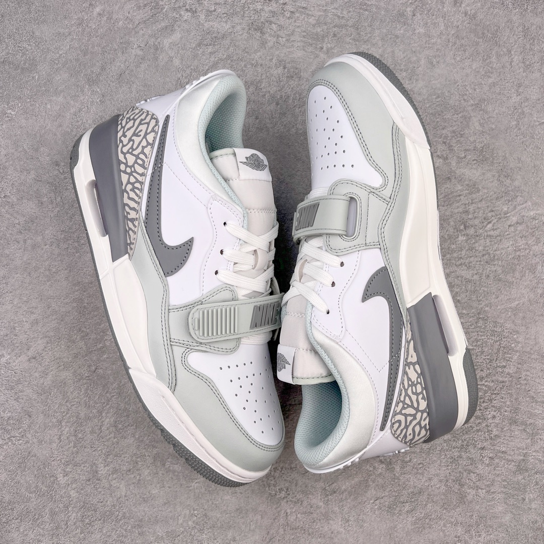 图片[3]-💰220 ＃KZ神版 Air Jordan Legacy AJ312 Low 低帮复古篮球鞋 白灰 FV8115-101 市场最强独一档产物 全套原纸板楦头开发 原厂大底磨具加持立体防滑纹理 原档数据后跟TPU子母扣魔术贴 原装可视Air Sole气垫 原汁原味最完美的312代版型 唯一正确鞋头趴度弧度高度鞋身腰线 进口港宝加持 后跟自然饱满 全鞋荧光划线卡点 追求极致完美 每一双都是工艺品 多重QC质检 超越公司货的品控标准 实实在在的免检产品 鞋身采用了皮革材质打造 横跨鞋面的魔术贴十分吸睛 侧面的Swoosh Logo的一部分被鞋面遮挡了一部分 颇具玩味 魔术贴上标有NK标识 而鞋舌上是Jordan的经典红色飞翼Logo 后跟和鞋底均采用了AJ3的设计 后跟上同样也使用了经典的爆裂纹图案 SIZE：36 36.5 37.5 38 38.5 39 40 40.5 41 42 42.5 43 44 44.5 45 46 47.5 编码：by2936090-运动鞋