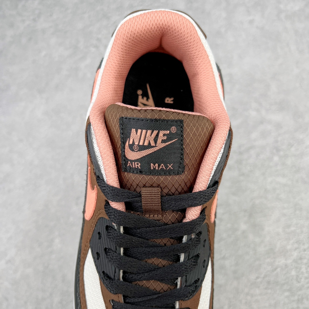 图片[5]-＃MX版 NK Air MAX 90 气垫复古减震跑步鞋 DM2209-105 经典重温 独家陆续补货 外单专供大厂出品 品质稳定 一百余色 终端操作 Air Max 90于1990年推出 来自Air Max系列 在Air Max 1的基础上改进而得 增加了气垫面积 外型上也更为流线 最特別的就是加入了菱纹塑胶嵌板 为Air Max 90增添了许多潮流气息 皮革鞋面 造就出色耐穿性和支撑力 Max Air缓震配置搭配泡棉中底 令Air Max 90轻盈而舒适 华夫格橡胶外底 铸就Air Max 90非凡的抓地力 而Air Max 90不仅是一双跑鞋 它成功跨越了时间的演进 成为了球鞋文化与潮流圈中最熟为人知的鞋款之一 尺码：36 36.5 37.5 38 38.5 39 40 40.5 41 42 42.5 43 44 44.5 45-选品中心