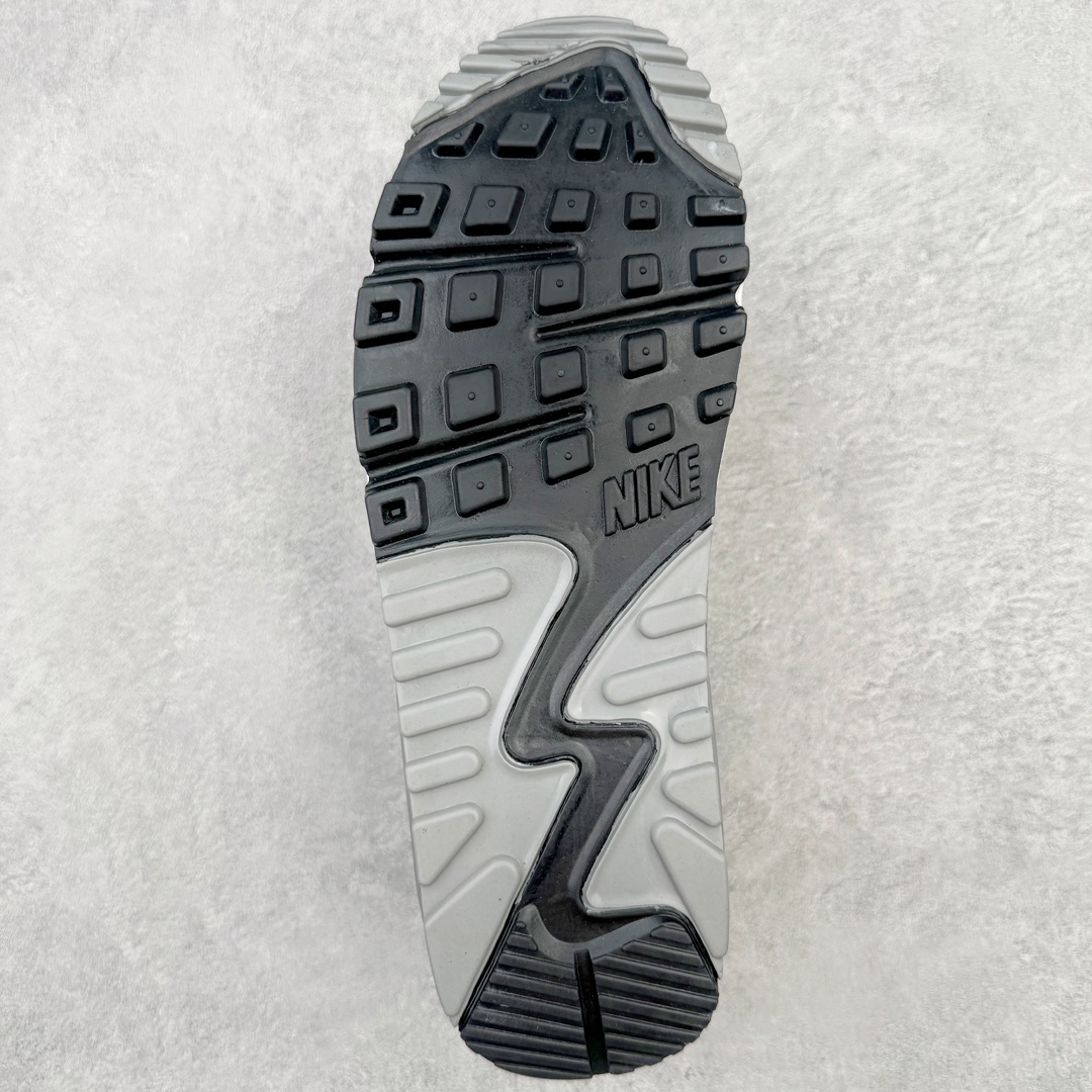 图片[9]-＃MX版 NK Air MAX 90 气垫复古减震跑步鞋 DA1641-400 经典重温 独家陆续补货 外单专供大厂出品 品质稳定 一百余色 终端操作 Air Max 90于1990年推出 来自Air Max系列 在Air Max 1的基础上改进而得 增加了气垫面积 外型上也更为流线 最特別的就是加入了菱纹塑胶嵌板 为Air Max 90增添了许多潮流气息 皮革鞋面 造就出色耐穿性和支撑力 Max Air缓震配置搭配泡棉中底 令Air Max 90轻盈而舒适 华夫格橡胶外底 铸就Air Max 90非凡的抓地力 而Air Max 90不仅是一双跑鞋 它成功跨越了时间的演进 成为了球鞋文化与潮流圈中最熟为人知的鞋款之一 尺码：36 36.5 37.5 38 38.5 39 40 40.5 41 42 42.5 43 44 44.5 45-选品中心