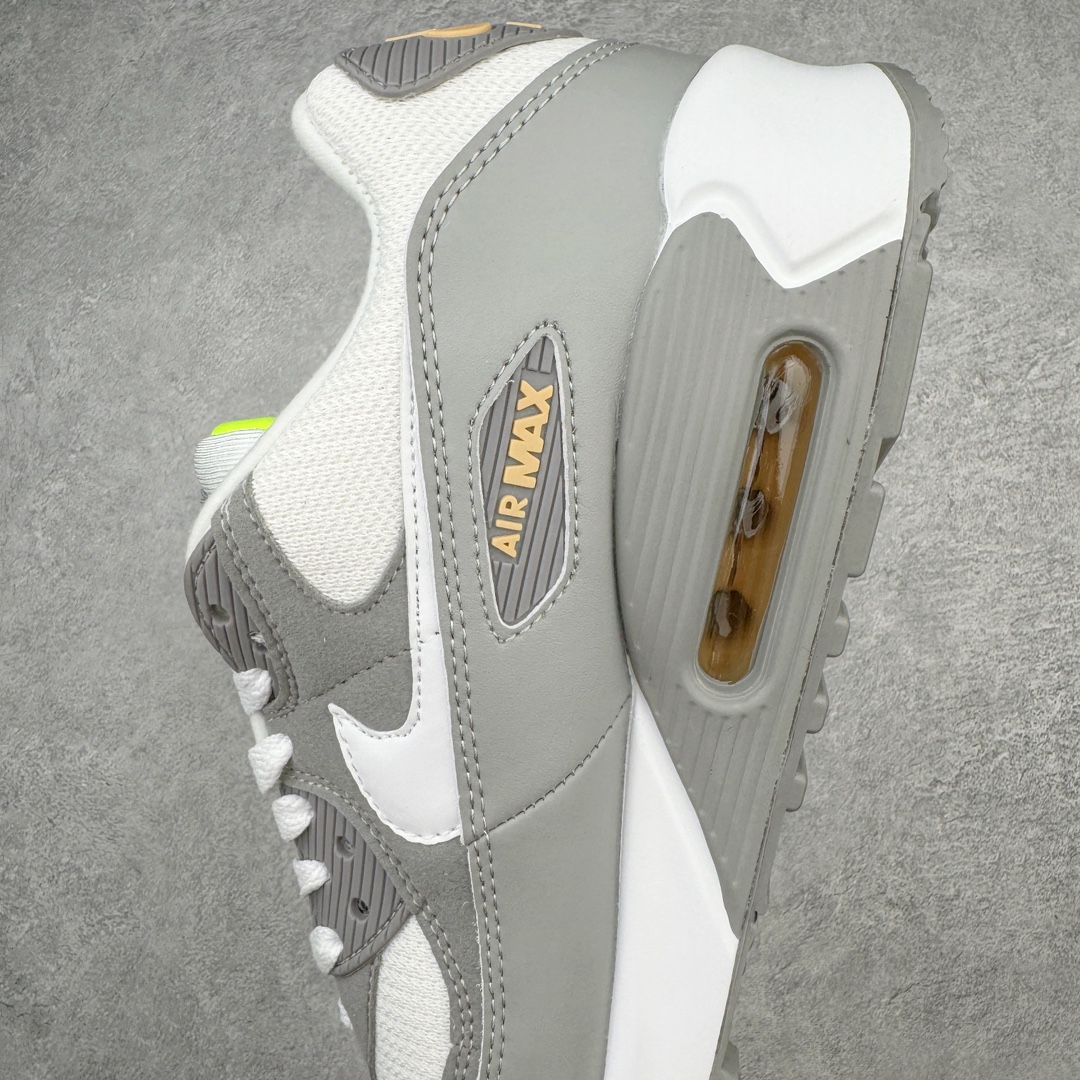 图片[7]-＃MX版 NK Air MAX 90 气垫复古减震跑步鞋 FJ4824-001 经典重温 独家陆续补货 外单专供大厂出品 品质稳定 一百余色 终端操作 Air Max 90于1990年推出 来自Air Max系列 在Air Max 1的基础上改进而得 增加了气垫面积 外型上也更为流线 最特別的就是加入了菱纹塑胶嵌板 为Air Max 90增添了许多潮流气息 皮革鞋面 造就出色耐穿性和支撑力 Max Air缓震配置搭配泡棉中底 令Air Max 90轻盈而舒适 华夫格橡胶外底 铸就Air Max 90非凡的抓地力 而Air Max 90不仅是一双跑鞋 它成功跨越了时间的演进 成为了球鞋文化与潮流圈中最熟为人知的鞋款之一 尺码：36 36.5 37.5 38 38.5 39 40 40.5 41 42 42.5 43 44 44.5 45-选品中心