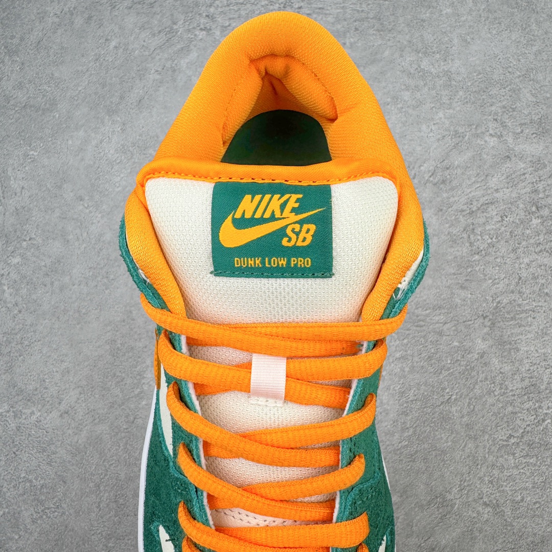 图片[5]-＃S2纯原福利 NK SB Dunk Low Pro 绿橘 304292-383＃原厂Sadesa D7 皮料 细纹排气孔完全一致 全套原楦原模倾力打造完美版型 独家原厂航空铝磨具打磨大底 鞋头坡度极致还原 无解鞋型 原盒原配 圈内天花板工艺 原厂冲刀 超高清洁度 全鞋零毛边皮料切割 采用原厂百宏鞋带以及原厂百宏织唛舌标 内标可供原厂几率过验 原厂中底布点胶 原厂中底布拉帮走线遵循公司 尺码：35.5 36 36.5 37.5 38 38.5 39 40 40.5 41 42 42.5 43 44 44.5 45 46 47.5-选品中心