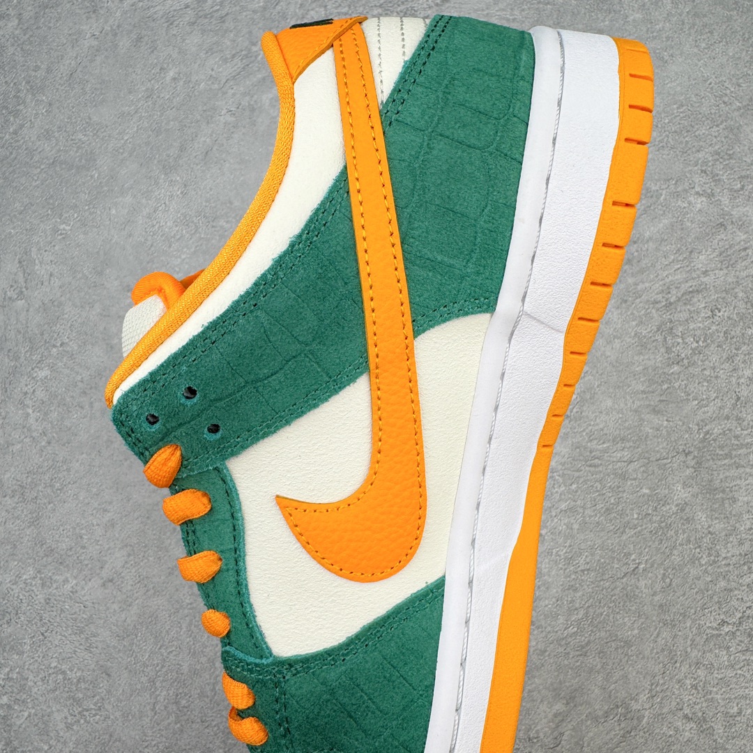 图片[7]-＃S2纯原福利 NK SB Dunk Low Pro 绿橘 304292-383＃原厂Sadesa D7 皮料 细纹排气孔完全一致 全套原楦原模倾力打造完美版型 独家原厂航空铝磨具打磨大底 鞋头坡度极致还原 无解鞋型 原盒原配 圈内天花板工艺 原厂冲刀 超高清洁度 全鞋零毛边皮料切割 采用原厂百宏鞋带以及原厂百宏织唛舌标 内标可供原厂几率过验 原厂中底布点胶 原厂中底布拉帮走线遵循公司 尺码：35.5 36 36.5 37.5 38 38.5 39 40 40.5 41 42 42.5 43 44 44.5 45 46 47.5-选品中心