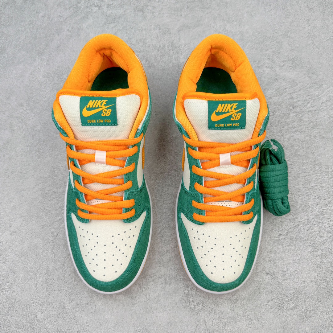 图片[2]-＃S2纯原福利 NK SB Dunk Low Pro 绿橘 304292-383＃原厂Sadesa D7 皮料 细纹排气孔完全一致 全套原楦原模倾力打造完美版型 独家原厂航空铝磨具打磨大底 鞋头坡度极致还原 无解鞋型 原盒原配 圈内天花板工艺 原厂冲刀 超高清洁度 全鞋零毛边皮料切割 采用原厂百宏鞋带以及原厂百宏织唛舌标 内标可供原厂几率过验 原厂中底布点胶 原厂中底布拉帮走线遵循公司 尺码：35.5 36 36.5 37.5 38 38.5 39 40 40.5 41 42 42.5 43 44 44.5 45 46 47.5-选品中心