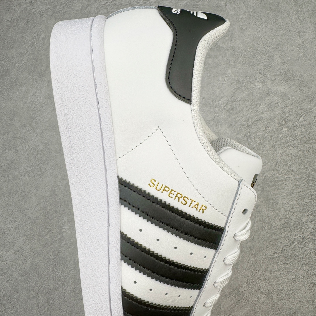 图片[6]-＃XP纯原套现福利 AD Originals Superstar 经典贝壳头休闲板鞋 白黑 EG4958 知名大厂出品 工厂配套商长期套现 正常出厂触碰不到的单价 百分百全新货品 零氧化发霉 给足利润空间操作 独家控货 平台正单 全鞋百分百原材料 全鞋电脑针车 Logo针车间距针数原版一致 皮料切割冲裁零瑕疵 原鞋一致含胶量大底 原盒中文内外标 大几率过验 不对比市面只对比原鞋 只服务最高端市场 尺码：35.5 36 36.5 37 38 38.5 39 40 40.5 41 42 42.5 43 44 44.5 45-选品中心