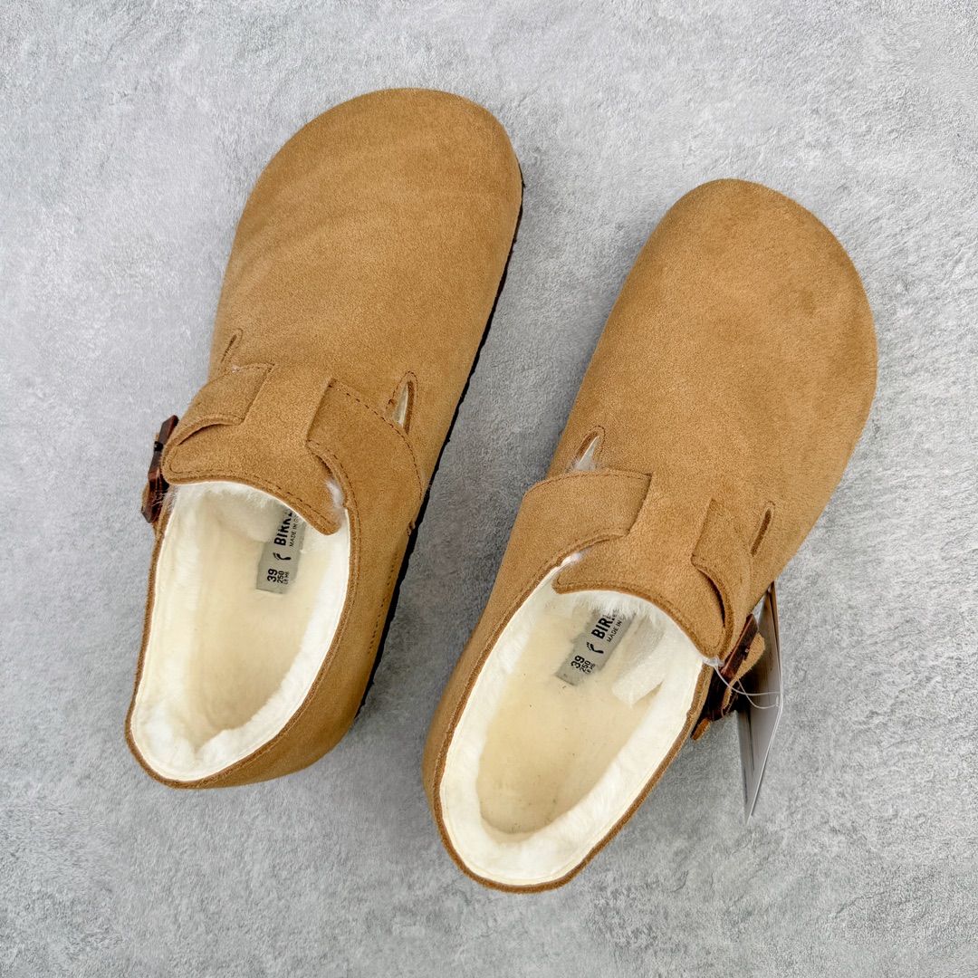 图片[3]-＃DG纯原福利 Birkenstock London 系列勃肯皮革绒面双扣时尚休闲平底鞋加绒版 牛皮绒面革质地柔软 搭配可调节鞋扣提升穿着舒适度 人体工学设计分散脚部压力 保护脚踝 软木乳胶鞋床具有一定的收缩性 长时间穿着后能贴合脚型 EVA鞋底回弹性和抗张性力高 具有良好的防震、缓冲性 四季皆宜 柔软的鞋床采用额外的泡沫缓冲层 提供额外的舒适感和全天支撑 全网独家首发 源于德国的严谨工艺 牛巴戎面 中层松木 EVA 三层组合大底 优质牛皮面料五金扣 出口订单 尺码：35 40-选品中心