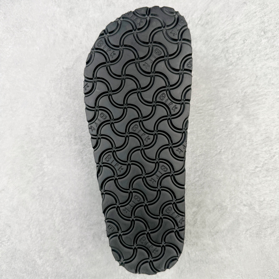 图片[9]-＃DG纯原福利 Birkenstock London 系列勃肯皮革绒面双扣时尚休闲平底鞋加绒版 牛皮绒面革质地柔软 搭配可调节鞋扣提升穿着舒适度 人体工学设计分散脚部压力 保护脚踝 软木乳胶鞋床具有一定的收缩性 长时间穿着后能贴合脚型 EVA鞋底回弹性和抗张性力高 具有良好的防震、缓冲性 四季皆宜 柔软的鞋床采用额外的泡沫缓冲层 提供额外的舒适感和全天支撑 全网独家首发 源于德国的严谨工艺 牛巴戎面 中层松木 EVA 三层组合大底 优质牛皮面料五金扣 出口订单 尺码：35-选品中心