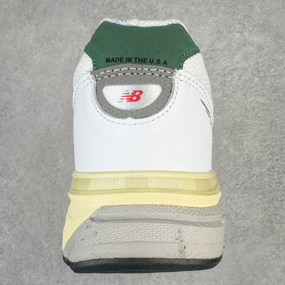 图片[8]-＃K版纯原 New Balance in USA M990V4 新百伦NB系列美产血统经典复古休闲运动百搭老爹跑步鞋 990V4延续了品牌引以为傲的精湛制鞋技艺及经典复古轮廓 同时中底结合新的ACTIVE lite和PU材料 重新诠释ENCAP科技 带来绝佳缓震体验 于细节处 全鞋360度的3M反光设计 及鞋舌固定功能上的提升 配以全新的N标设计更是带来绝佳的用户体验 尺码：36 37 37.5 38 38.5 39 40 40.5 41.5 42 42.5 43 44 44.5 45-选品中心