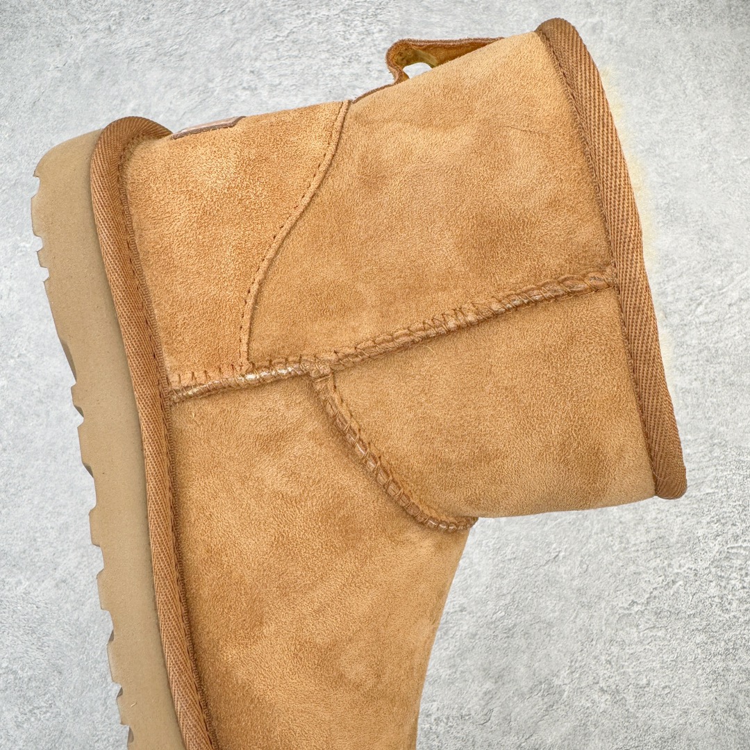 图片[6]-＃SP原厂 UGG 6222 经典短筒秋冬羊皮毛一体雪地靴 全鞋采用ZP同厂 隆丰A级澳洲进口羊皮毛一体 品牌代工厂生产线 完全遵循ZP工艺流程 代工厂原厂版师 秉承无原鞋不开发选择 注重每一处细节 市面最正版型 TREADLITE\\\”轻翼\\\”科技外底 轻便/耐用/柔韧/桩型【售后郑重承诺】一个月内若出现重大脱胶/断底等质量问题 直接为您换新！尺码：35 36 37 38 39 40-选品中心