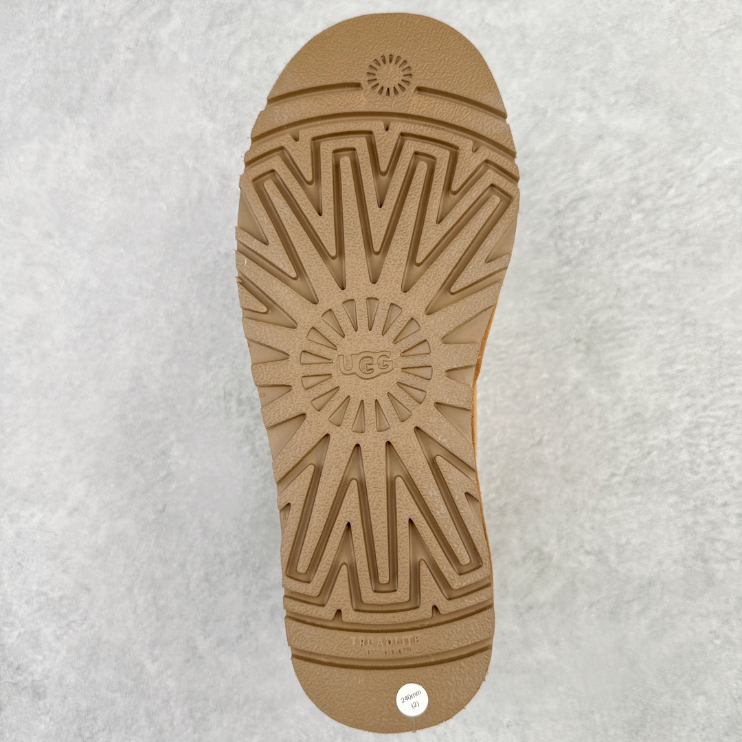 图片[9]-＃SP原厂 UGG 4526 切尔西厚底秋冬羊皮毛一体雪地靴 全鞋采用ZP同厂 隆丰A级澳洲进口羊皮毛一体 品牌代工厂生产线 完全遵循ZP工艺流程 代工厂原厂版师 秉承无原鞋不开发选择 注重每一处细节 市面最正版型 TREADLITE\\\”轻翼\\\”科技外底 轻便/耐用/柔韧/桩型【售后郑重承诺】一个月内若出现重大脱胶/断底等质量问题 直接为您换新！尺码：35 36 37 38 39 40-选品中心