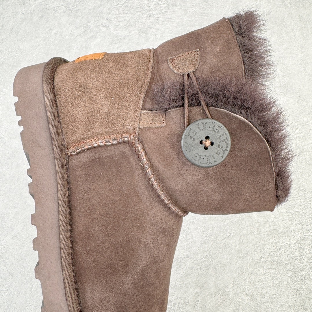 图片[6]-＃SP原厂 UGG 6422 经典木扣筒秋冬羊皮毛一体雪地靴 全鞋采用ZP同厂 隆丰A级澳洲进口羊皮毛一体 品牌代工厂生产线 完全遵循ZP工艺流程 代工厂原厂版师 秉承无原鞋不开发选择 注重每一处细节 市面最正版型 TREADLITE\\\”轻翼\\\”科技外底 轻便/耐用/柔韧/桩型【售后郑重承诺】一个月内若出现重大脱胶/断底等质量问题 直接为您换新！尺码：35 36 37 38 39 40-选品中心