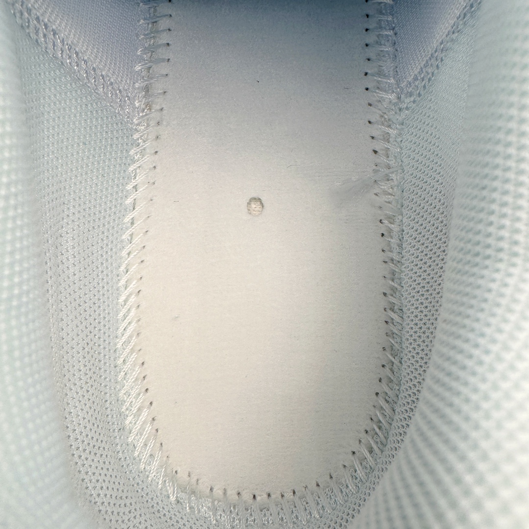 图片[9]-NK Zoom Vomero 7代温弗洛7代皮革轻质休闲运动跑步鞋 CJ0291 #原楦原数据开发纸版#采用高频处理皮革冲孔鞋面材质#内置Zoom小气垫装置 尺码：39 40 40.5 41 42 42.5 43 44 44.5 45-选品中心