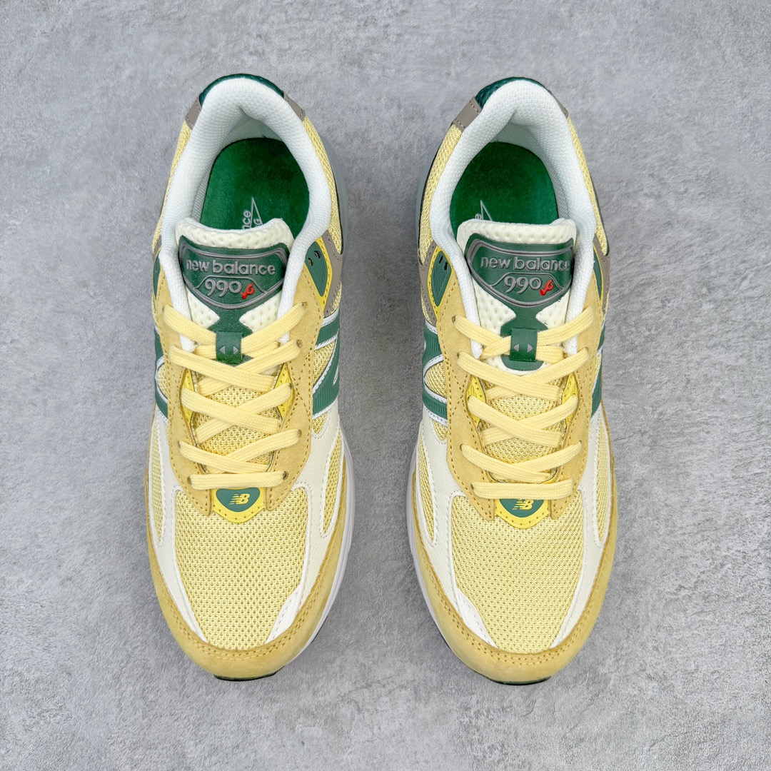 图片[2]-＃K版纯原 New Balance U990TE6 新百伦NB990V6 淡黄色 第六代总统复古慢跑鞋 这是一双极具现代感设计的复古跑鞋 990v6 鞋面大部分面积依旧采用麂皮和织物材质覆盖 从各种细节上看也还是有点 990v5 的影子 但相比 990v5 990v6 鞋面各种材质的拼接会更加复杂 这次 990v6 最大的改变相信大家应该也发现了 就是看上去貌似比 990v4 和 990v5 两代鞋款加起来还要厚的鞋底 其实这是 New Balance 首次采用的三重缓震组合鞋底 除了之前就有的 ABZORB 缓震科技和 ENCAP 中底 这次新加入了 FuelCell 缓震科技 看来舒适度和增高度 都要更上一层楼呀 990v6 的侧标 Logo 设计少见地没有印在绒面皮革上 而是置于网眼面料以及横跨鞋身的皮革织带之上 同时鞋舌上的标签设计并没有延用此前 990v4 和 990v5 采用的样式设计 而是采用了一种新的类似于三角徽章的设计 所以对于鞋款上的更新变化 既有延续经典的设计 也有创新性的改变 尺码：36 37 37.5 38 38.5 39 40 40.5 41.5 42 42.5 43 44 44.5 45-选品中心