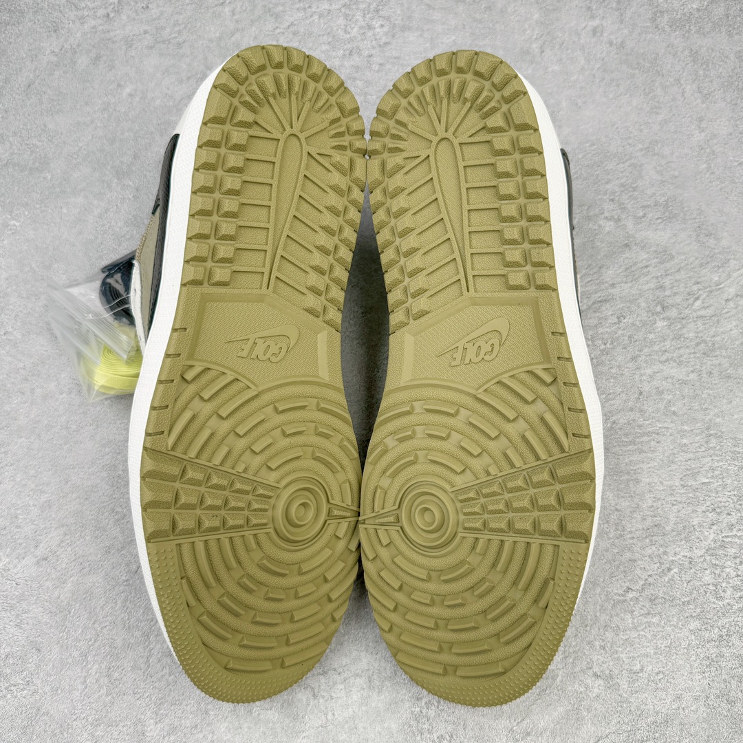 图片[9]-＃DF纯原特价 Travis Scott x Air Jordan AJ1 Low Golf \\\”Olive\\\” TS联名倒钩高尔夫低帮6.0 FZ3124-200 原盒原配 原厂拉帮工艺 针距密度一致 全新升级网板中底 原楦原纸板开发 后跟弧度收口自然不对折 极致一眼正品既视感 原厂皮料 进口玻璃冲刀皮料裁剪零毛边 承诺百分百一致原鞋 全鞋电脑针车工艺 鞋面清洁度最高QC检验标准 控制溢胶 飞翼3D高频深度立体 鞋盒、防尘纸 均采购来自原厂 尺码：36 36.5 37.5 38 38.5 39 40 40.5 41 42 42.5 43 44 44.5 45 46 47.5-选品中心