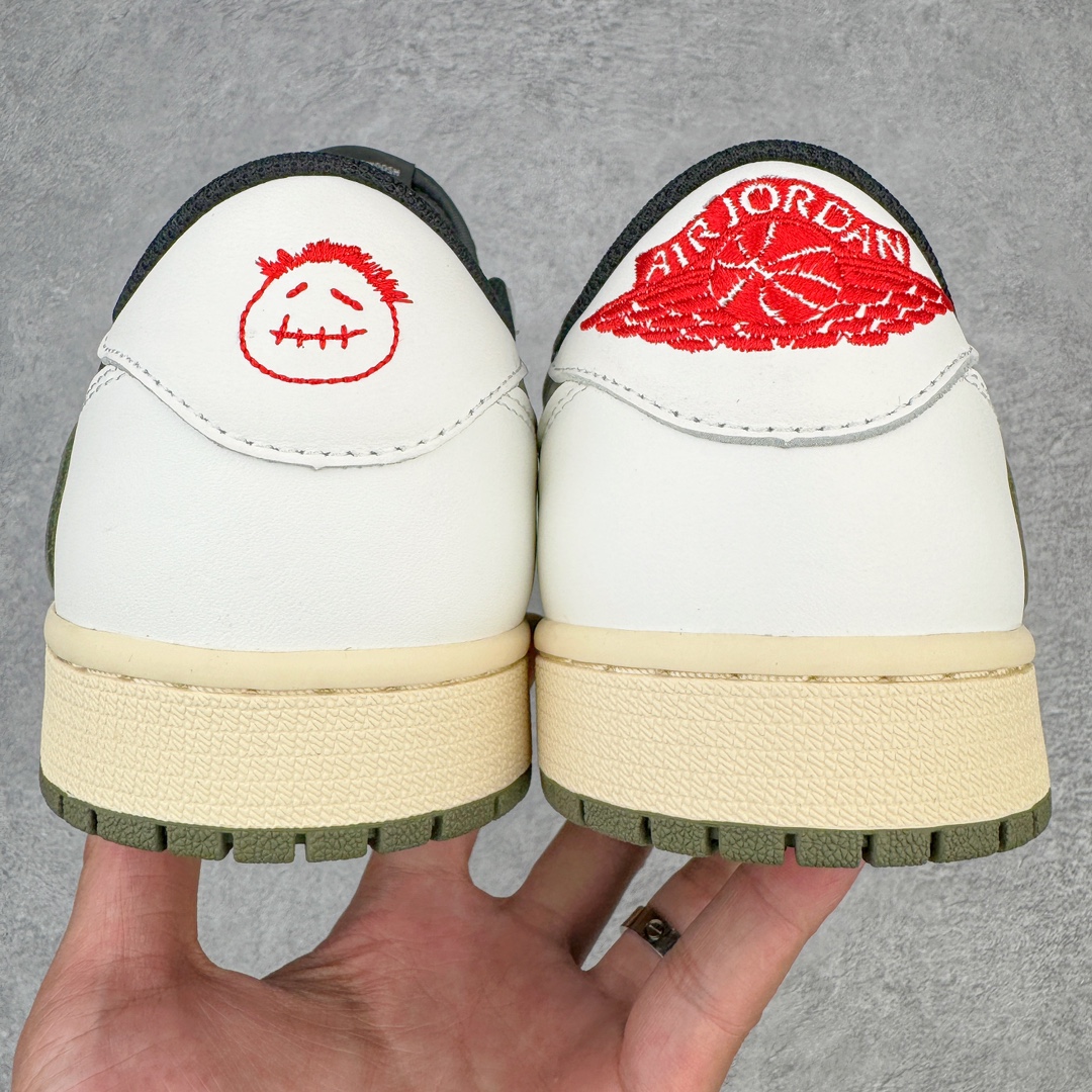 图片[8]-＃DF纯原特价 Travis Scott x Air Jordan AJ1 Low OG SP TS联名白黑绿倒钩低帮 DZ4137-106 原盒原配 原厂拉帮工艺 针距密度一致 原楦原纸板开发 后跟弧度收口自然不对折 极致一眼正品既视感 原厂皮料 进口玻璃冲刀皮料裁剪零毛边 承诺百分百一致原鞋 全鞋电脑针车工艺 鞋面清洁度最高QC检验标准 控制溢胶 原厂电绣工艺 鞋标鞋盒、防尘纸 均采购来自原厂 尺码：36 36.5 37.5 38 38.5 39 40 40.5 41 42 42.5 43 44 44.5 45 46 47.5-选品中心