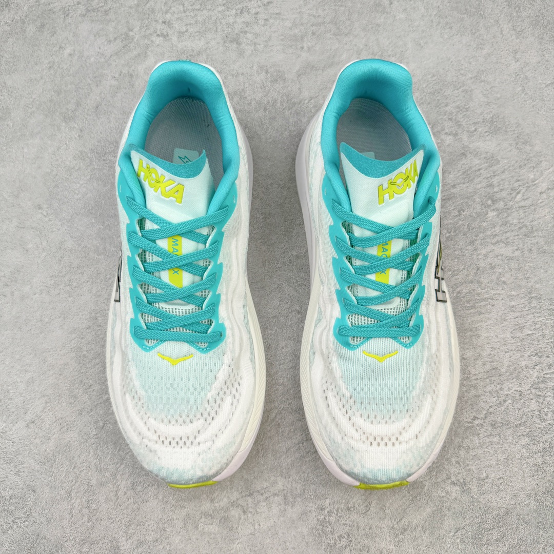 图片[2]-HOKA ONE ONE Mach X 马赫十代舒适百搭透气低帮跑步鞋 HOKA ONE ONE 是来自美国的跑步鞋知名品牌 创立于2009年 始终致力于为所有跑者提供更新、更好的跑步装备 相比常规跑鞋 HOKA ONE ONE特别研发使用性能独特的几何形跑鞋中底 此种鞋底更厚、更高、回弹性也更好 除了卓越的缓冲性能 它还能为各种阶段的跑者带来更具动感、更加稳定的跑步体验 HOKA ONE ONE从设计之初就清楚意识到 要保证跑者步幅的均匀一致 双脚自然而然的运动至关重要 尺码：36 36.5 37.5 38 38.5 39 40 40.5 41 42 42.5 43 44 44.5 45-选品中心