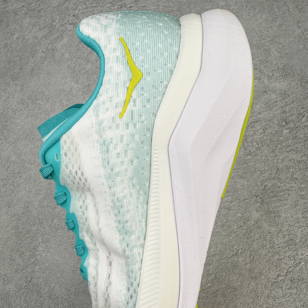 图片[7]-HOKA ONE ONE Mach X 马赫十代舒适百搭透气低帮跑步鞋 HOKA ONE ONE 是来自美国的跑步鞋知名品牌 创立于2009年 始终致力于为所有跑者提供更新、更好的跑步装备 相比常规跑鞋 HOKA ONE ONE特别研发使用性能独特的几何形跑鞋中底 此种鞋底更厚、更高、回弹性也更好 除了卓越的缓冲性能 它还能为各种阶段的跑者带来更具动感、更加稳定的跑步体验 HOKA ONE ONE从设计之初就清楚意识到 要保证跑者步幅的均匀一致 双脚自然而然的运动至关重要 尺码：36 36.5 37.5 38 38.5 39 40 40.5 41 42 42.5 43 44 44.5 45-选品中心