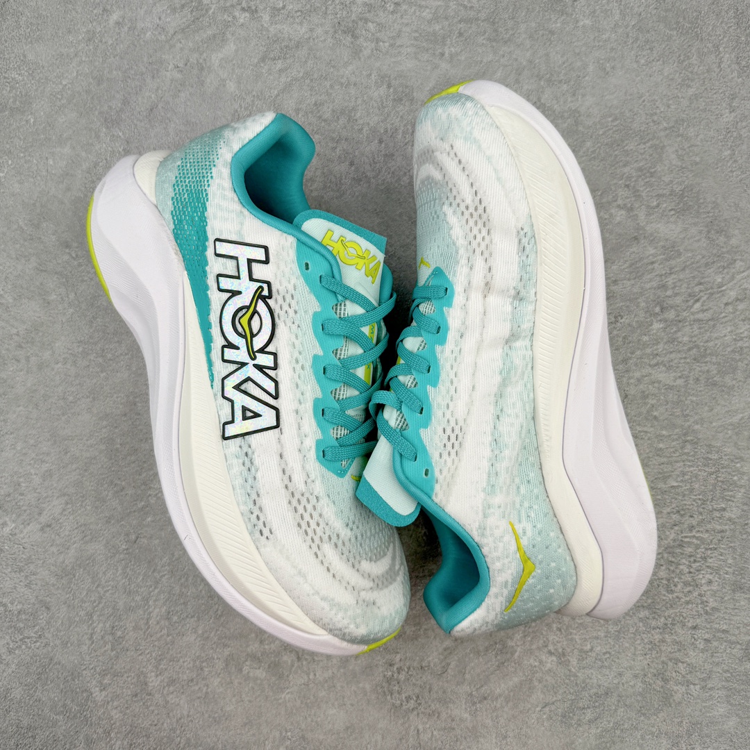 图片[3]-HOKA ONE ONE Mach X 马赫十代舒适百搭透气低帮跑步鞋 HOKA ONE ONE 是来自美国的跑步鞋知名品牌 创立于2009年 始终致力于为所有跑者提供更新、更好的跑步装备 相比常规跑鞋 HOKA ONE ONE特别研发使用性能独特的几何形跑鞋中底 此种鞋底更厚、更高、回弹性也更好 除了卓越的缓冲性能 它还能为各种阶段的跑者带来更具动感、更加稳定的跑步体验 HOKA ONE ONE从设计之初就清楚意识到 要保证跑者步幅的均匀一致 双脚自然而然的运动至关重要 尺码：36 36.5 37.5 38 38.5 39 40 40.5 41 42 42.5 43 44 44.5 45-选品中心