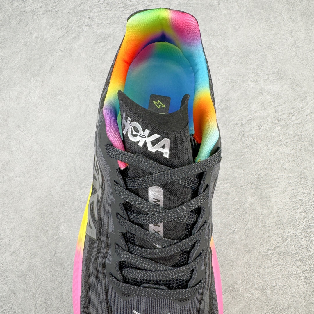 图片[5]-HOKA ONE ONE Mach X 马赫十代舒适百搭透气低帮跑步鞋 HOKA ONE ONE 是来自美国的跑步鞋知名品牌 创立于2009年 始终致力于为所有跑者提供更新、更好的跑步装备 相比常规跑鞋 HOKA ONE ONE特别研发使用性能独特的几何形跑鞋中底 此种鞋底更厚、更高、回弹性也更好 除了卓越的缓冲性能 它还能为各种阶段的跑者带来更具动感、更加稳定的跑步体验 HOKA ONE ONE从设计之初就清楚意识到 要保证跑者步幅的均匀一致 双脚自然而然的运动至关重要 尺码：36 36.5 37.5 38 38.5 39 40 40.5 41 42 42.5 43 44 44.5 45-选品中心