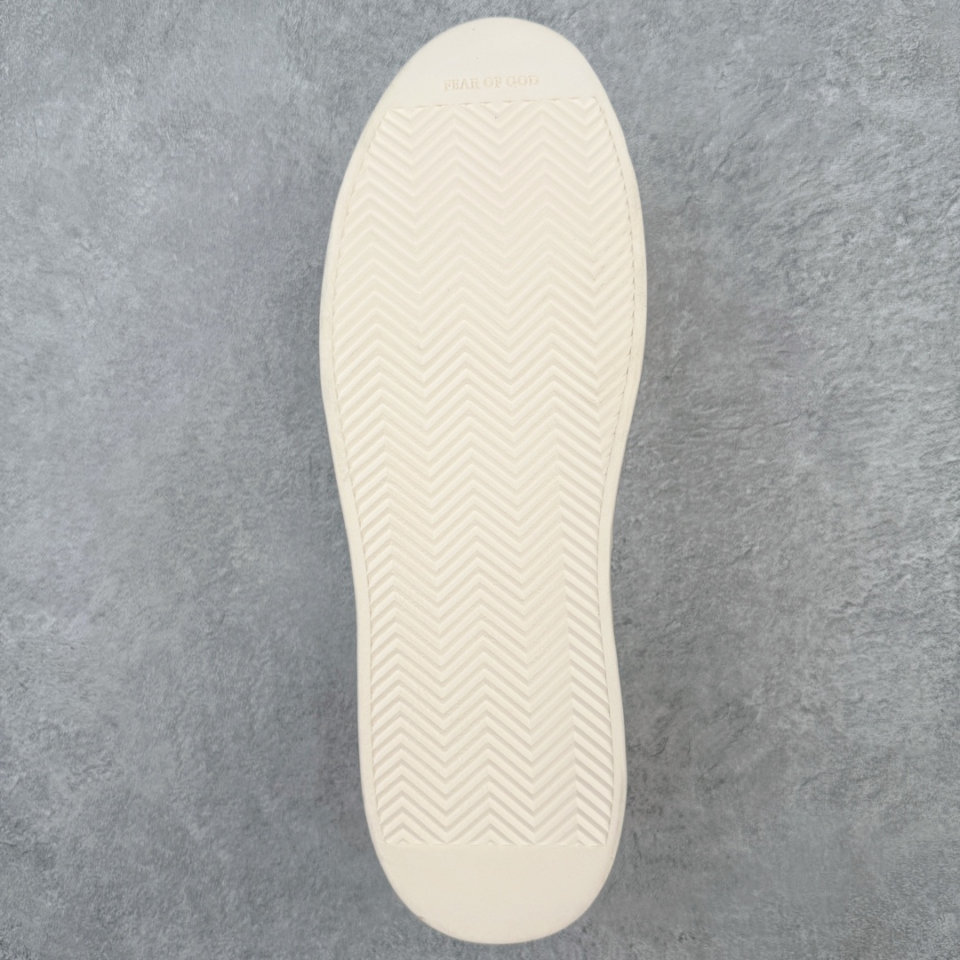 图片[9]-敬畏上帝/Fear of God FOG 101 Low Top Sneaker 低帮板鞋 夜蓝浅灰米白色 欧美范儿必备 洛杉矶街头奢牌 平底低帮增高系带百搭休闲运动板鞋 附赠精致鞋带与配防尘袋配件 采用翻毛皮与牛剖革鞋面材质 外置耐磨橡胶大底 尺码：39 40 41 42 43 44 45-选品中心